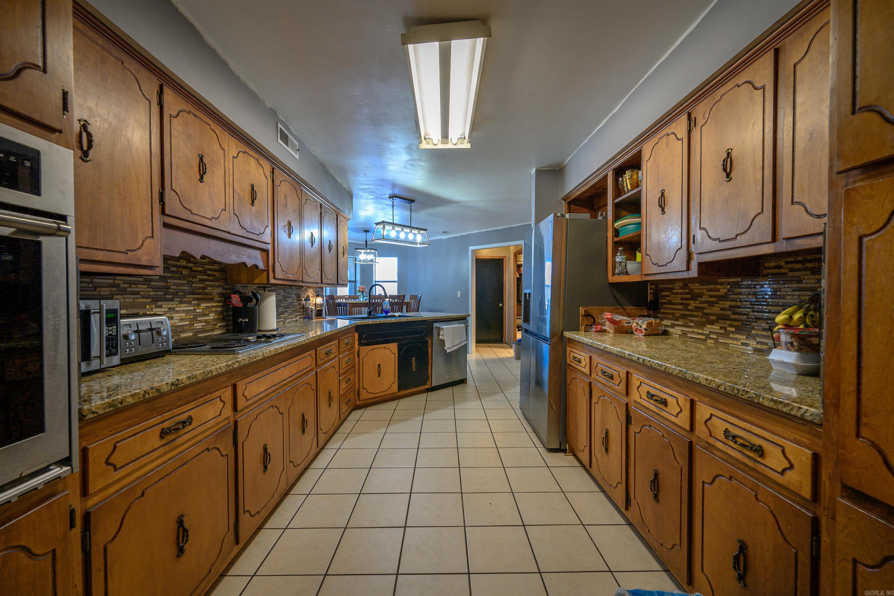 Photo 8 - Residential for sale – 145  Thompson   Floral, AR