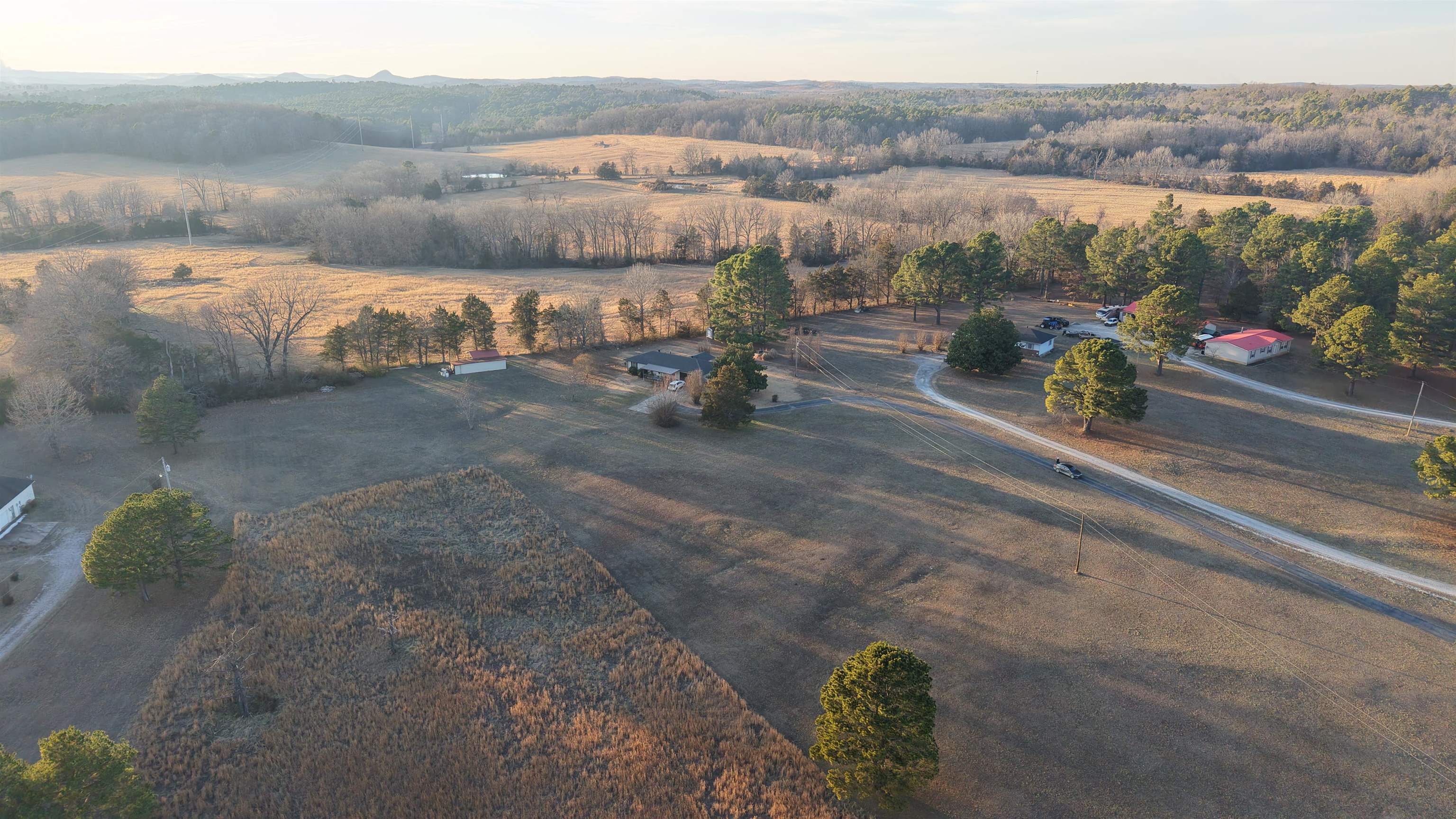 Photo 2 - Residential for sale – 420  Old Fort Road   Melbourne, AR