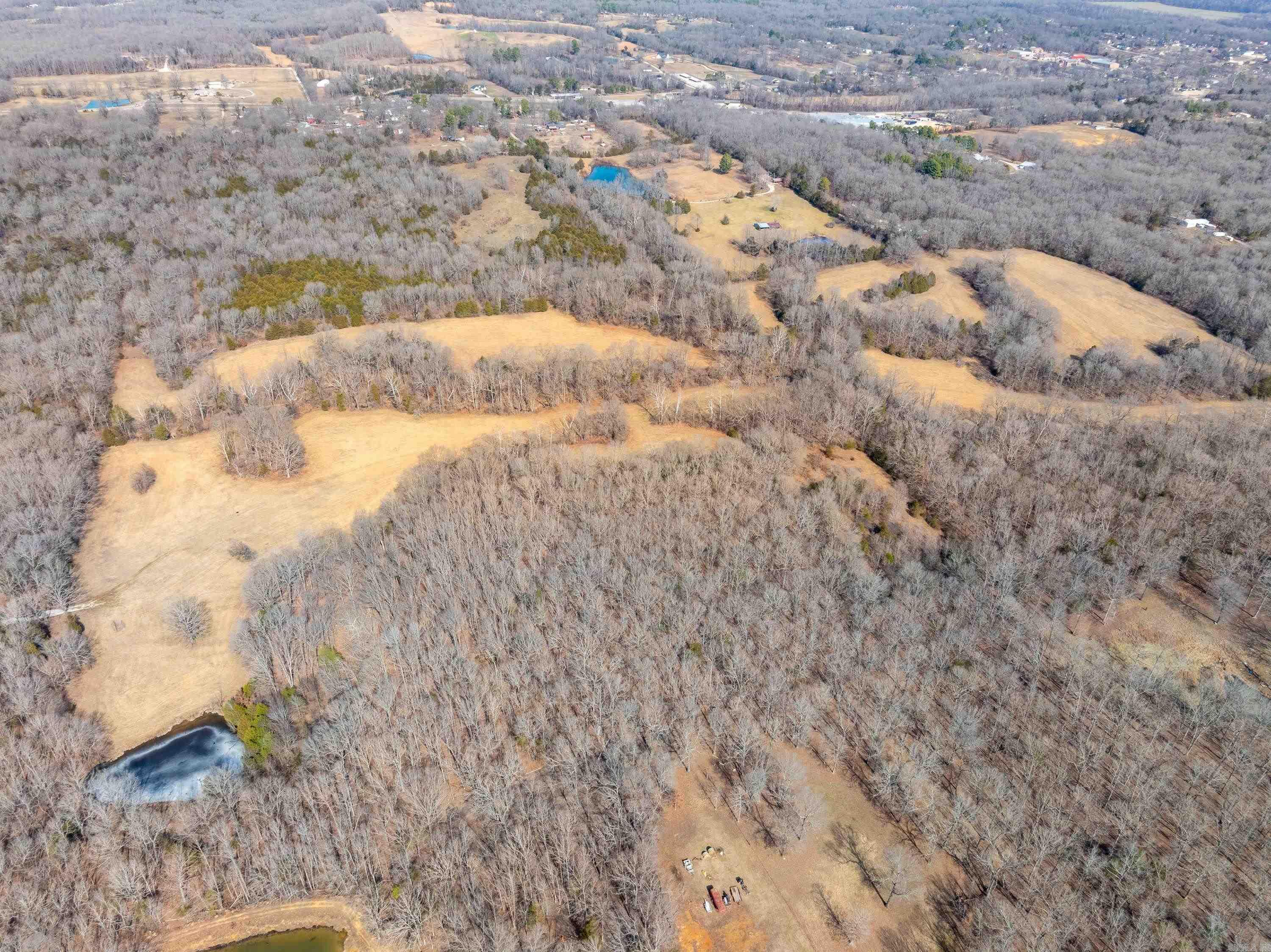 Listing 590900