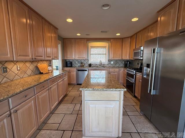 Photo 14 - Residential for sale – 825  Dennison Heights   Southside, AR