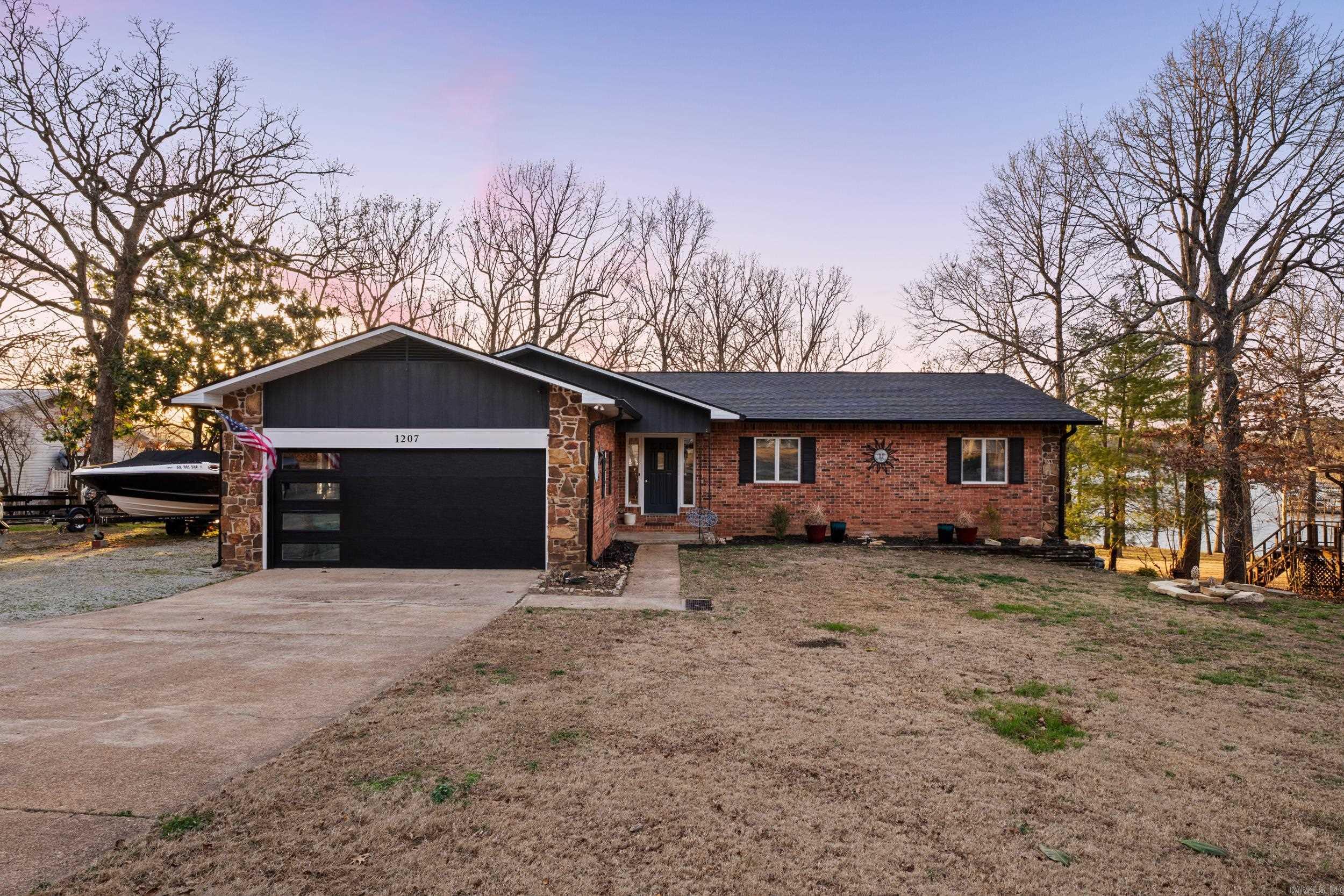 Residential for sale – 1207  Edgewater   Horseshoe Bend, AR