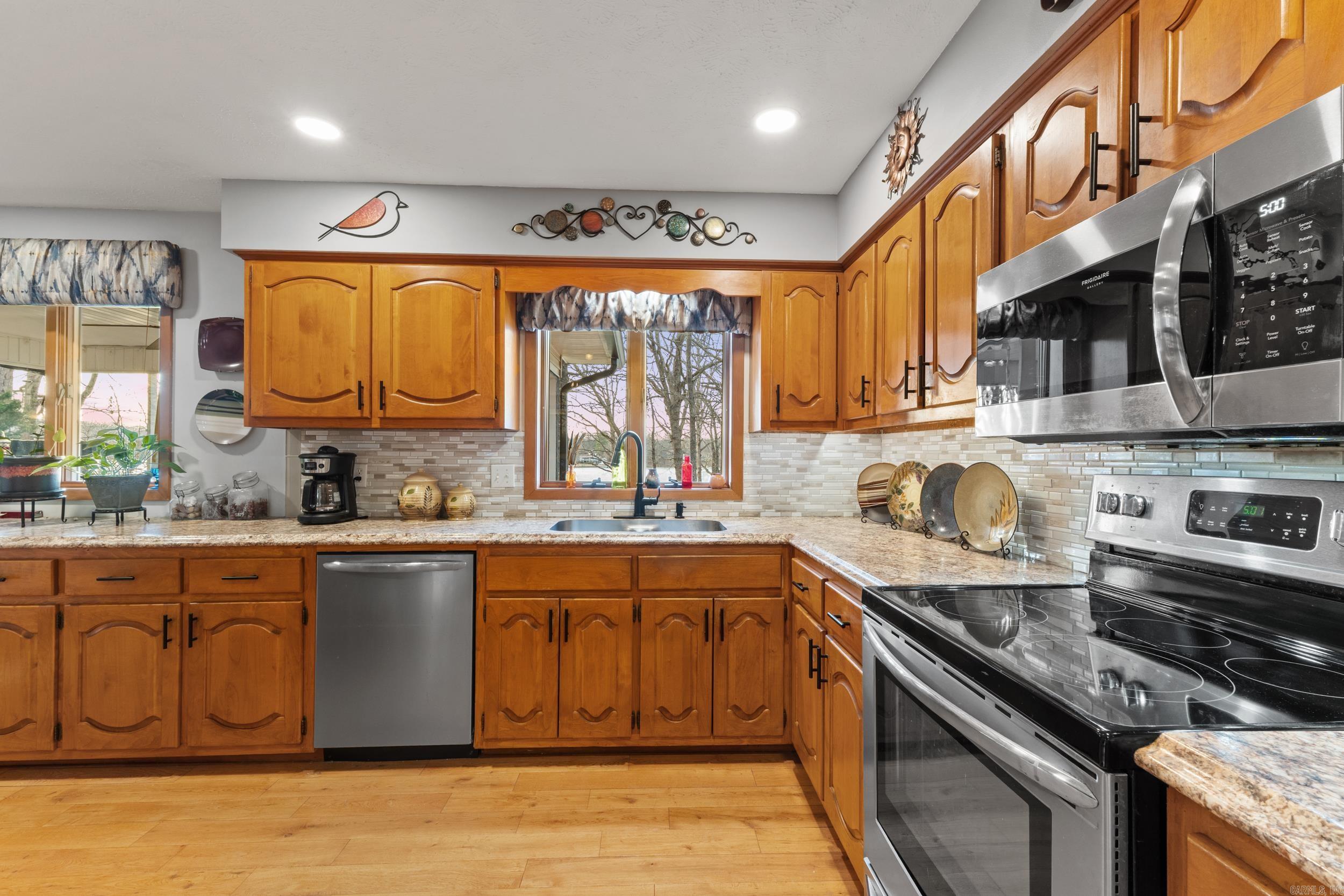 Photo 12 - Residential for sale – 1207  Edgewater   Horseshoe Bend, AR