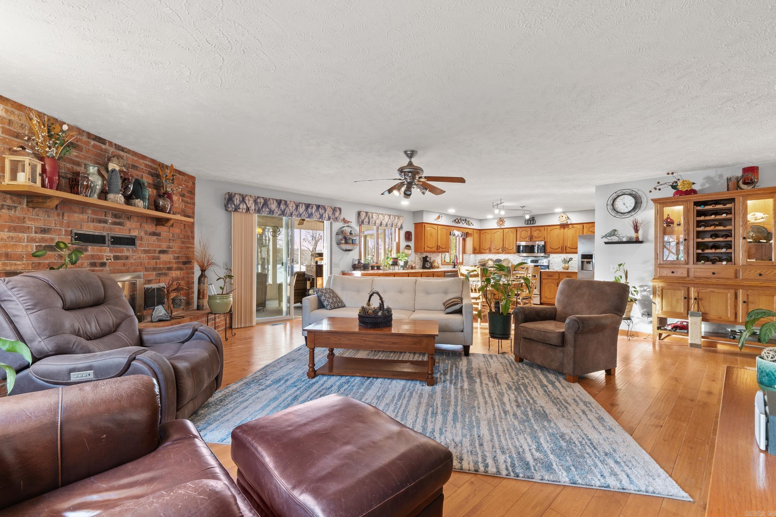 Photo 4 - Residential for sale – 1207  Edgewater   Horseshoe Bend, AR