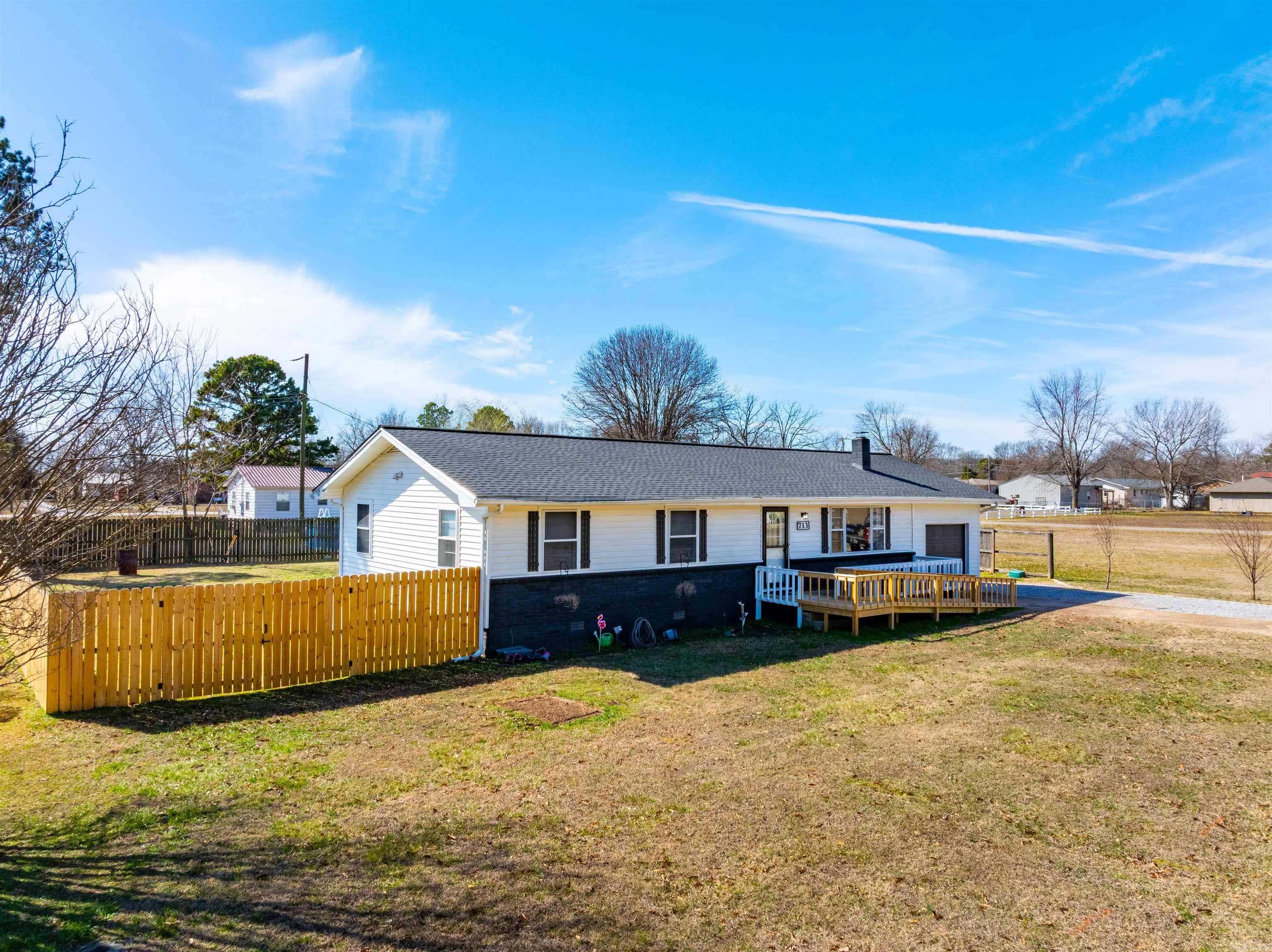 Photo 17 - Residential for sale – 713  Circle   Cave City, AR