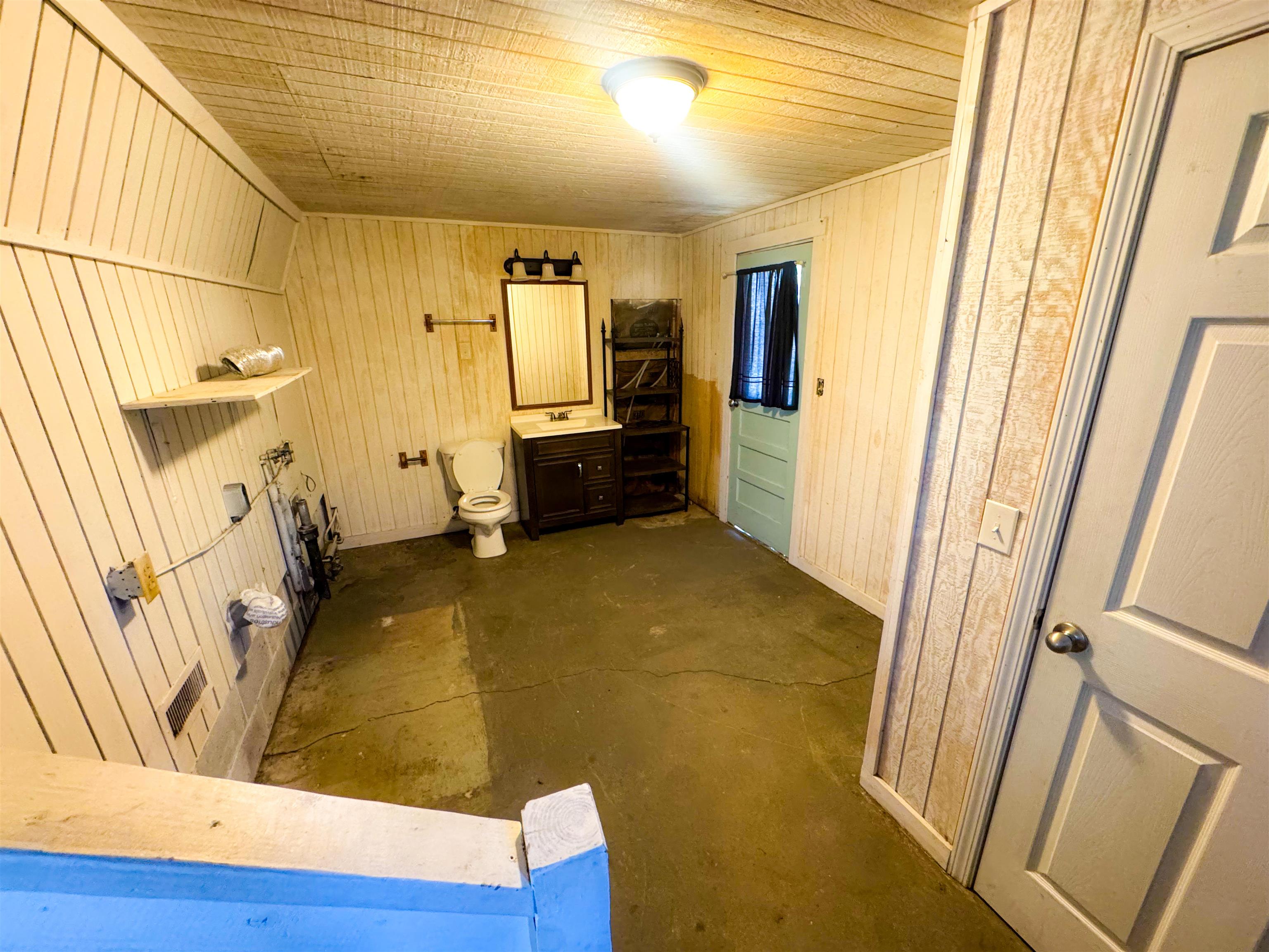 Photo 17 - Residential for sale – 14  Cherokee   Cherokee Village, AR