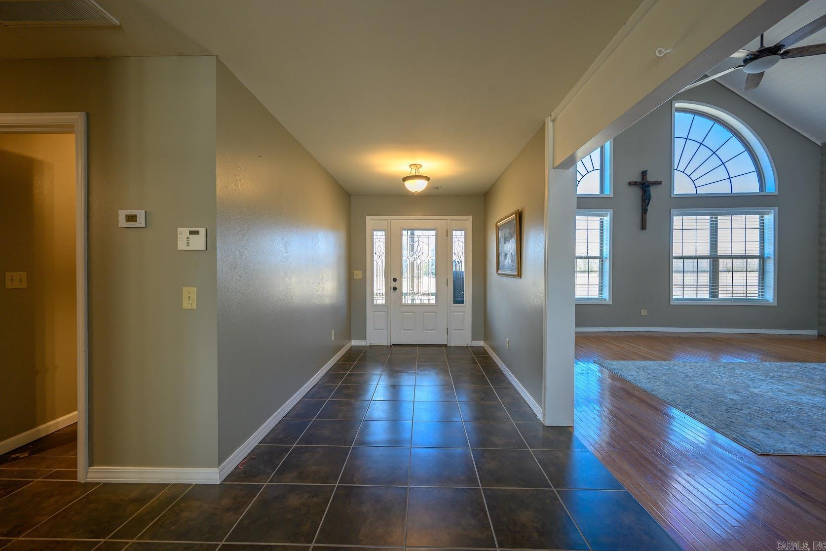 Photo 12 - Residential for sale – 3  Doss Ln   Batesville, AR