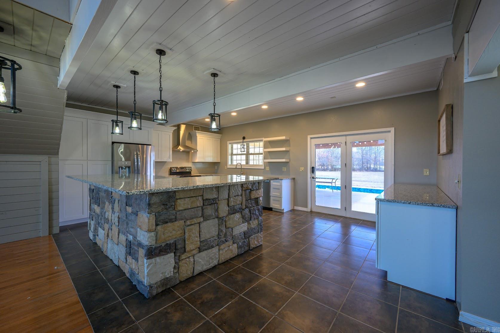 Photo 17 - Residential for sale – 3  Doss Ln   Batesville, AR