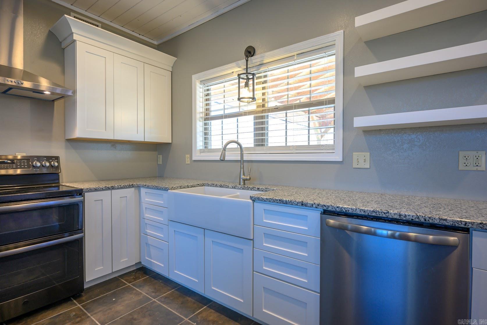 Photo 19 - Residential for sale – 3  Doss Ln   Batesville, AR