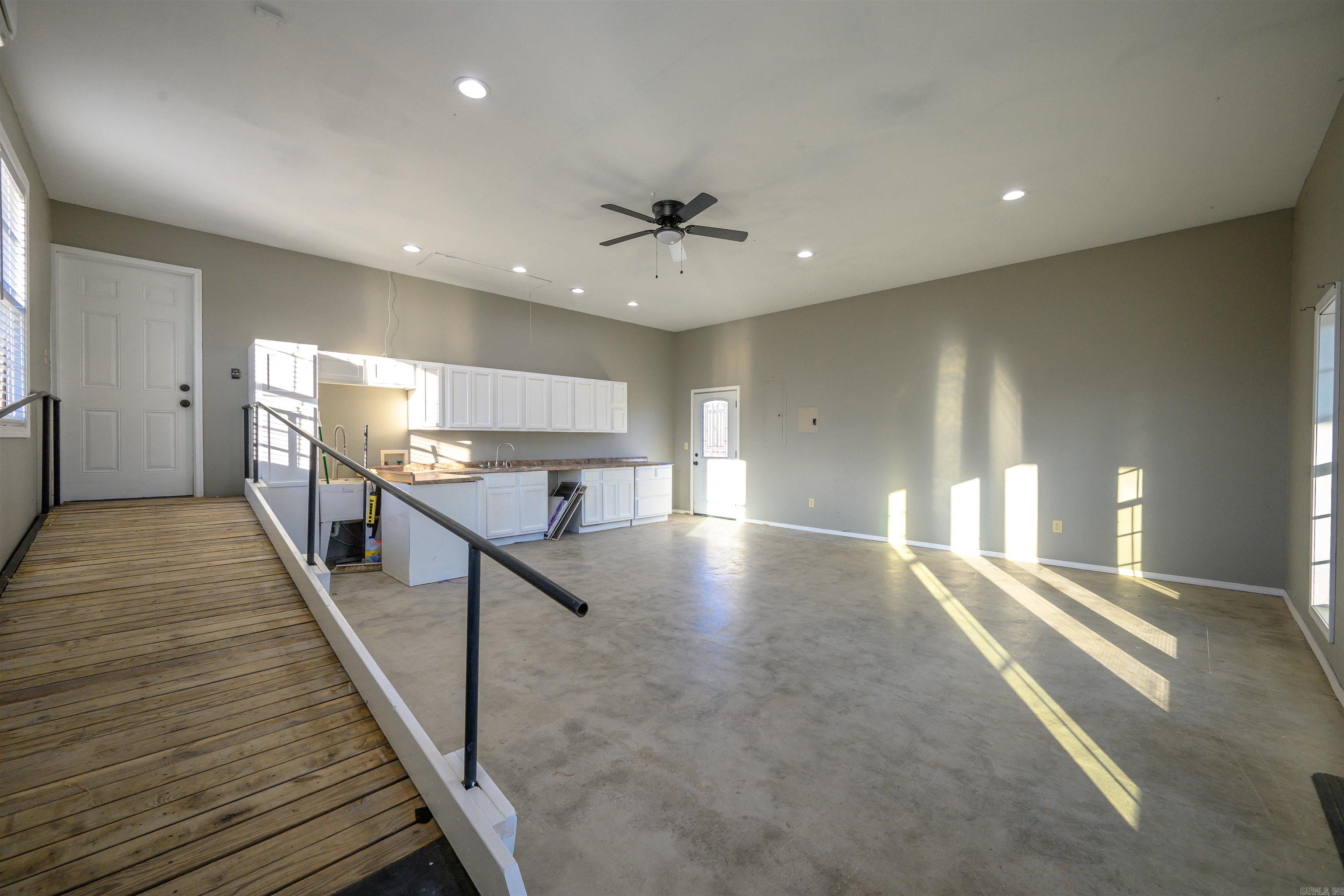 Photo 36 - Residential for sale – 3  Doss Ln   Batesville, AR