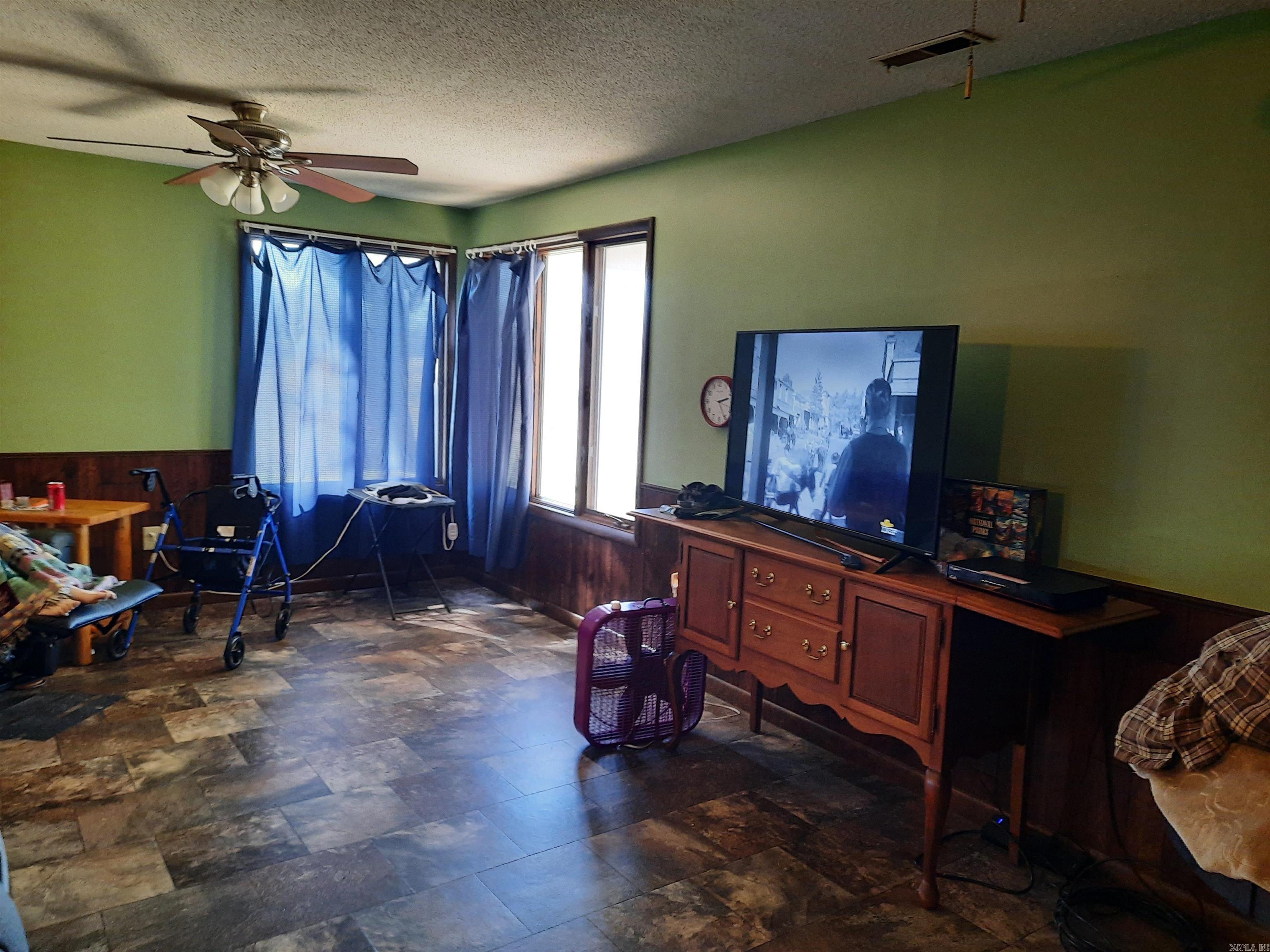 Photo 48 - Residential for sale – 111  Robinson   Mammoth Spring, AR