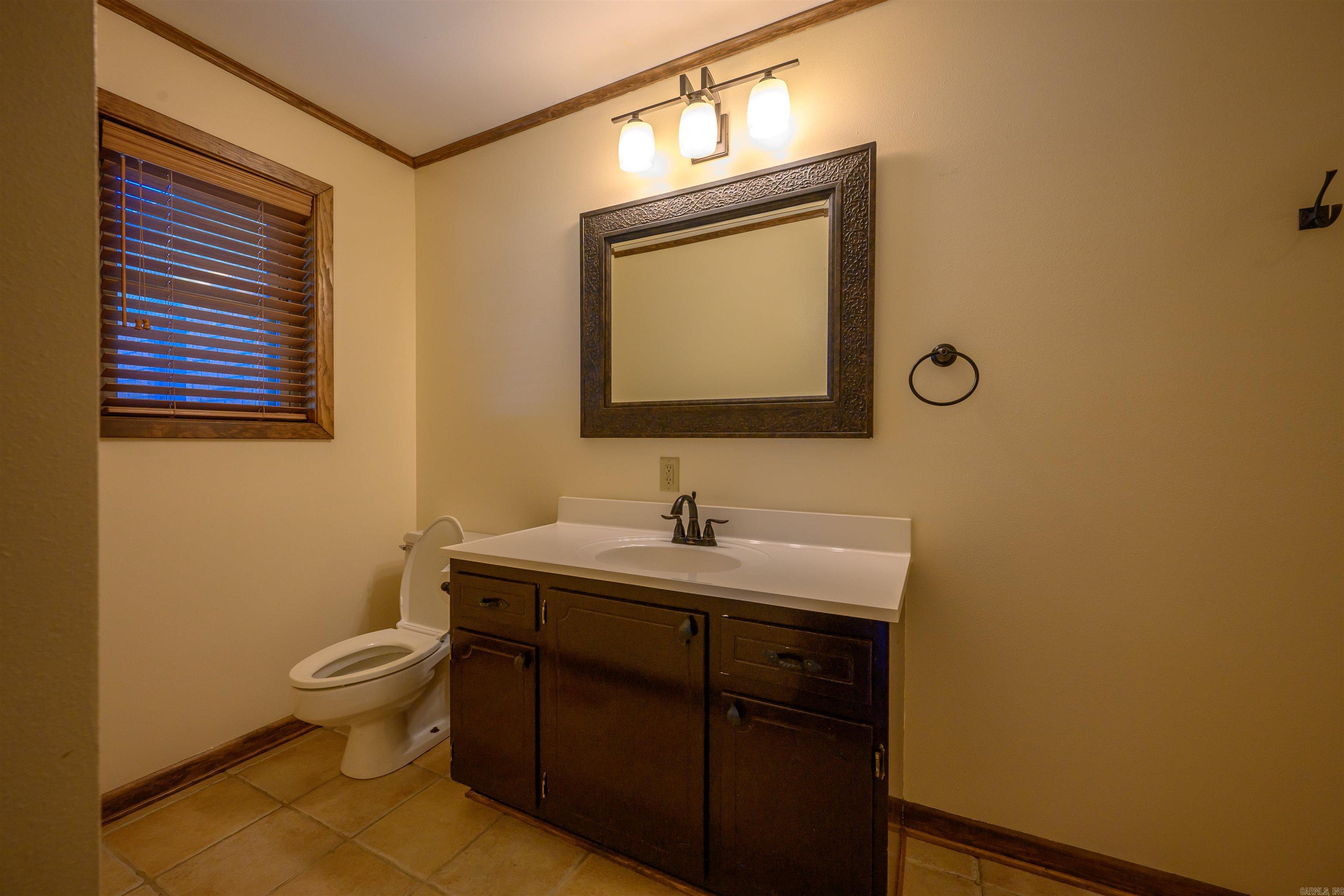 Photo 9 - Residential for sale – 1775  Sun Valley   Batesville, AR