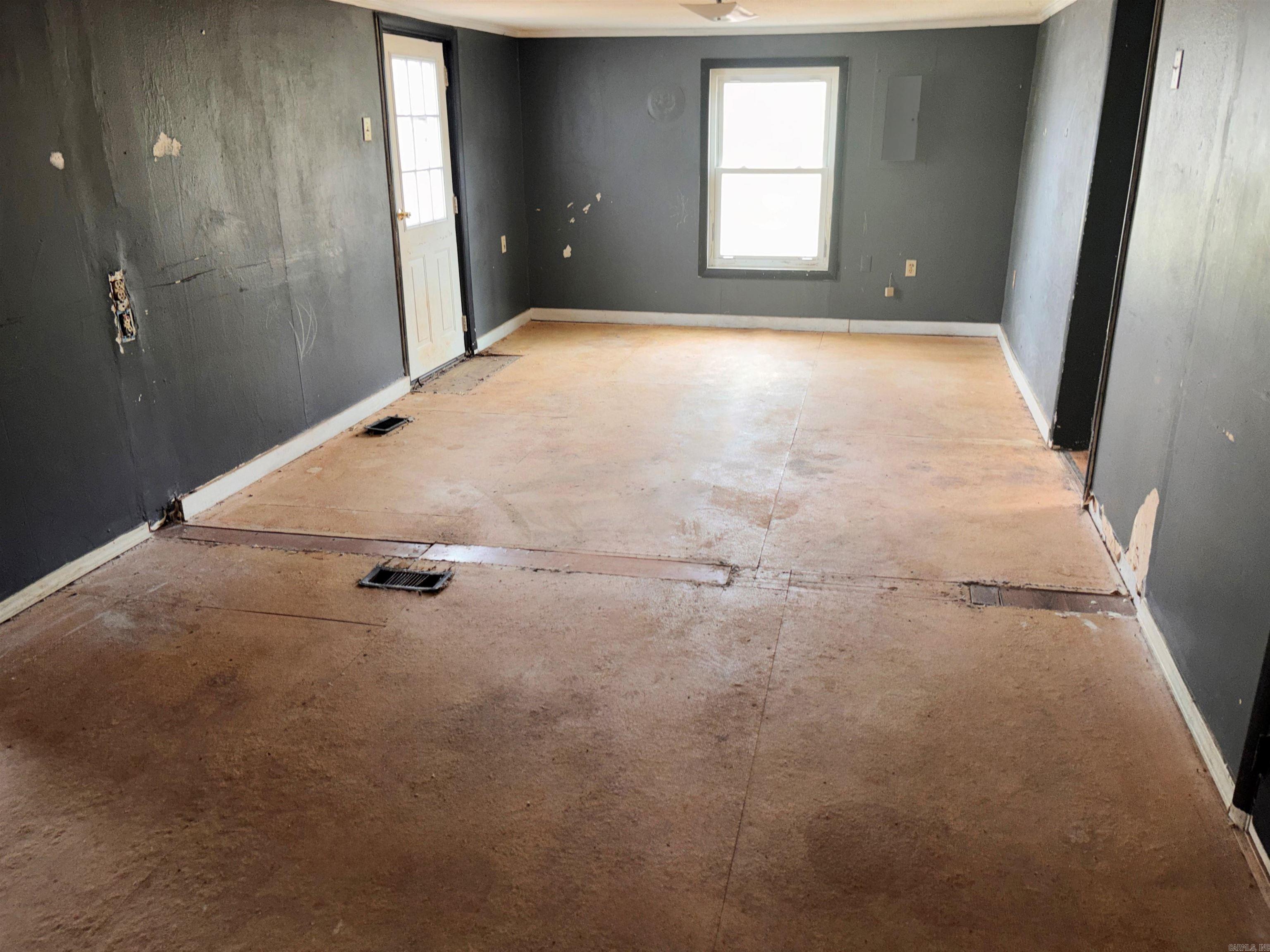 Photo 8 - Residential for sale – 1030  Bethel   Mammoth Spring, AR