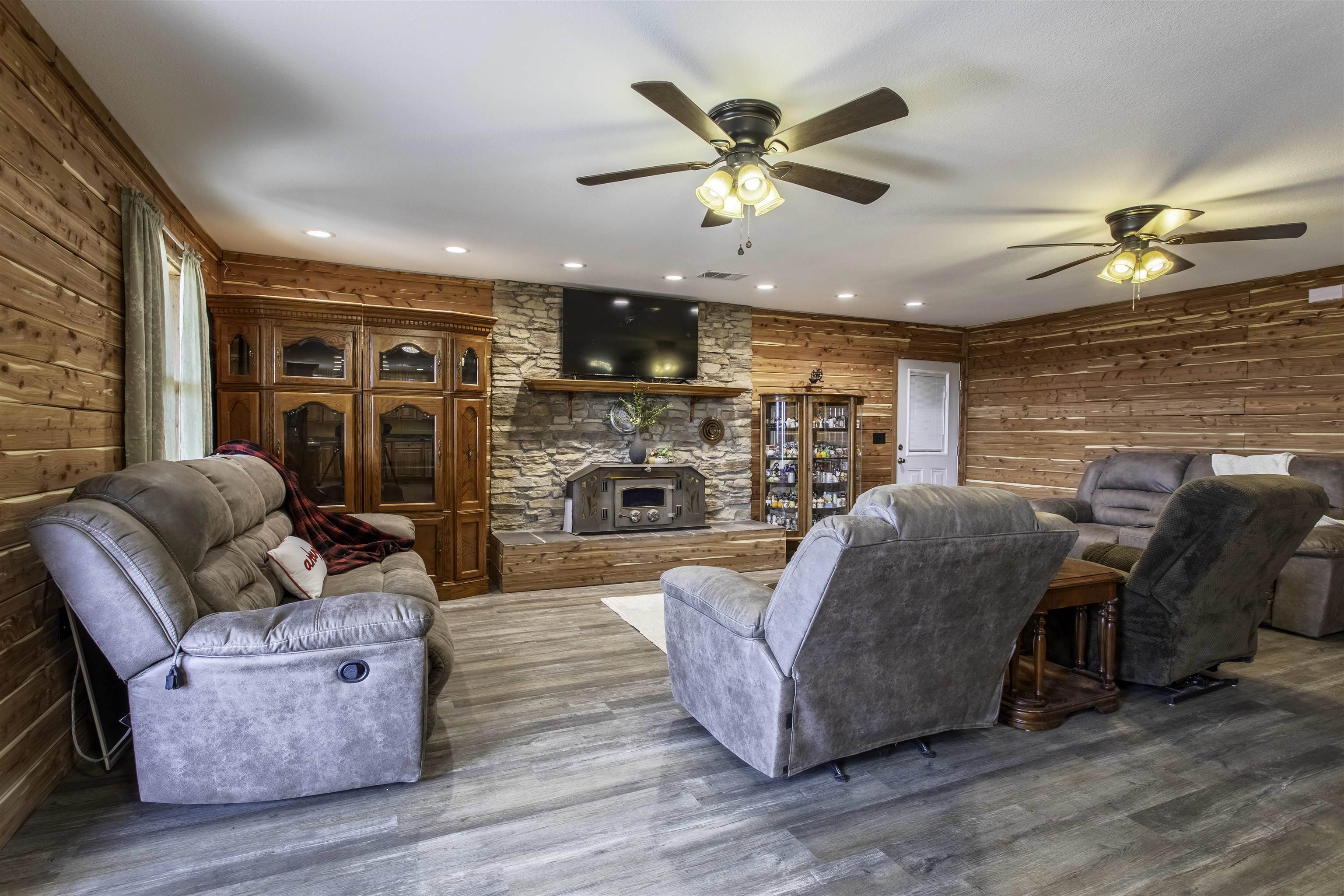 Photo 12 - Residential for sale – 131 E Arkansas Highway 58   Williford, AR