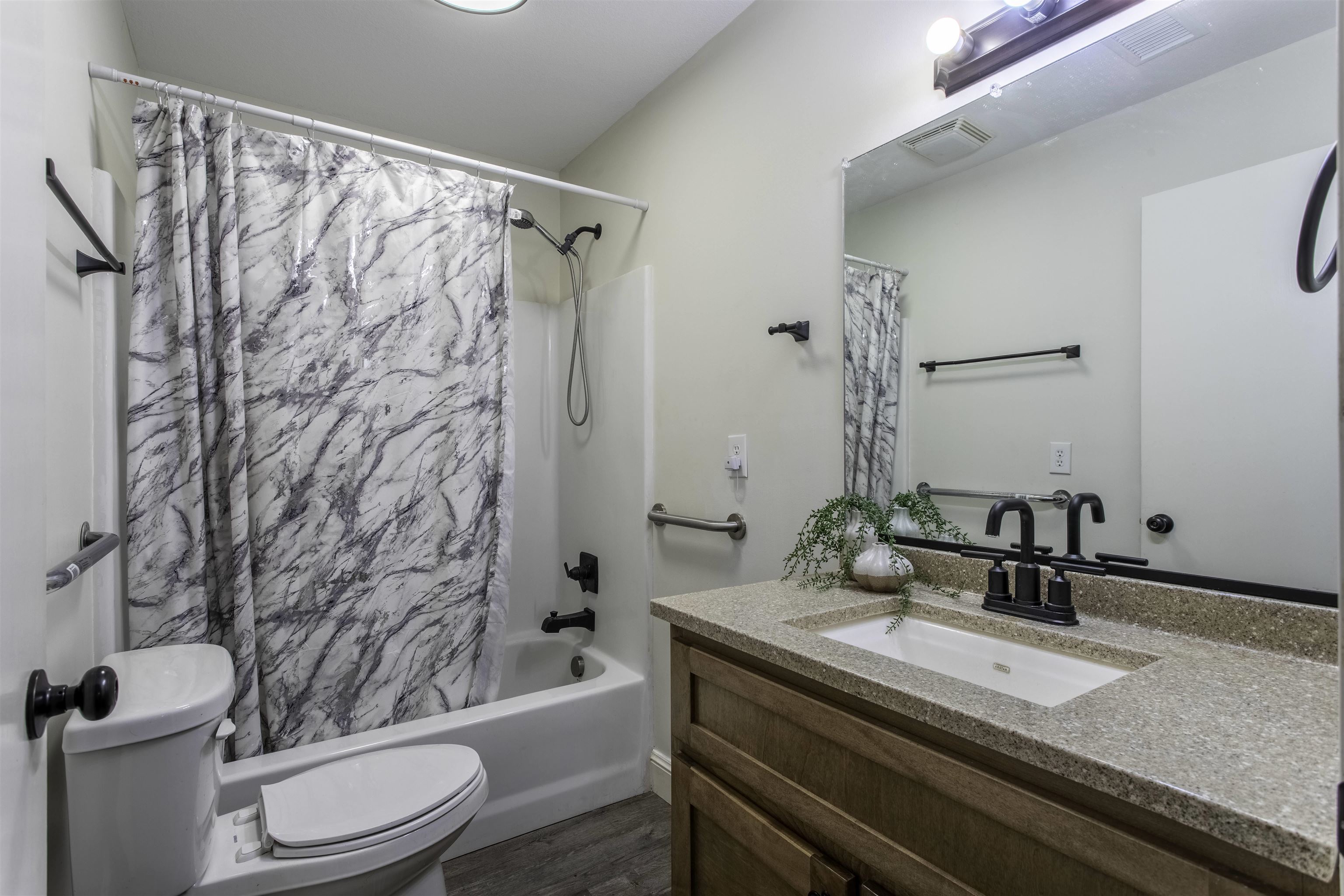 Photo 24 - Residential for sale – 131 E Arkansas Highway 58   Williford, AR