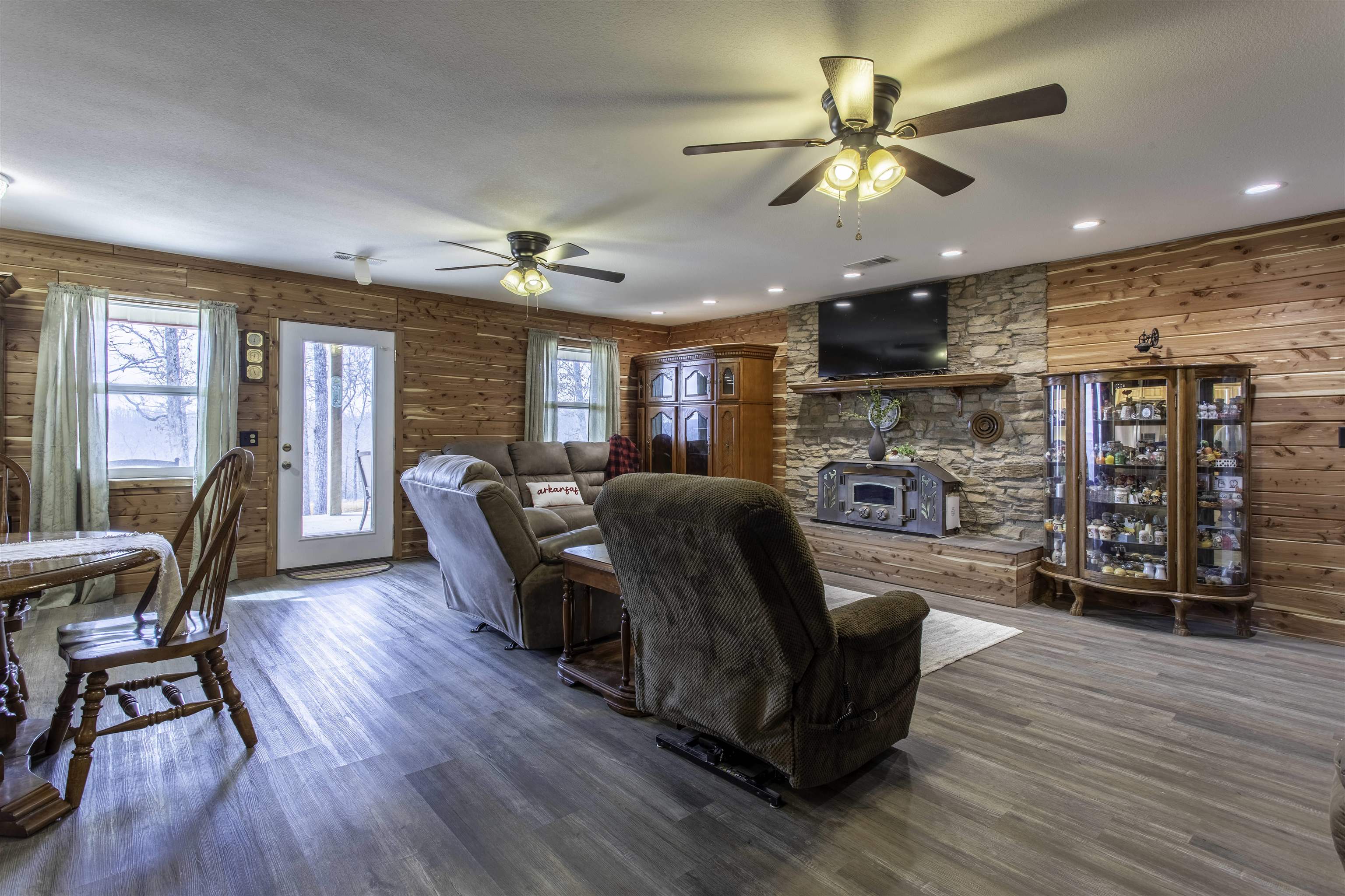 Photo 10 - Residential for sale – 131 E Arkansas Highway 58   Williford, AR