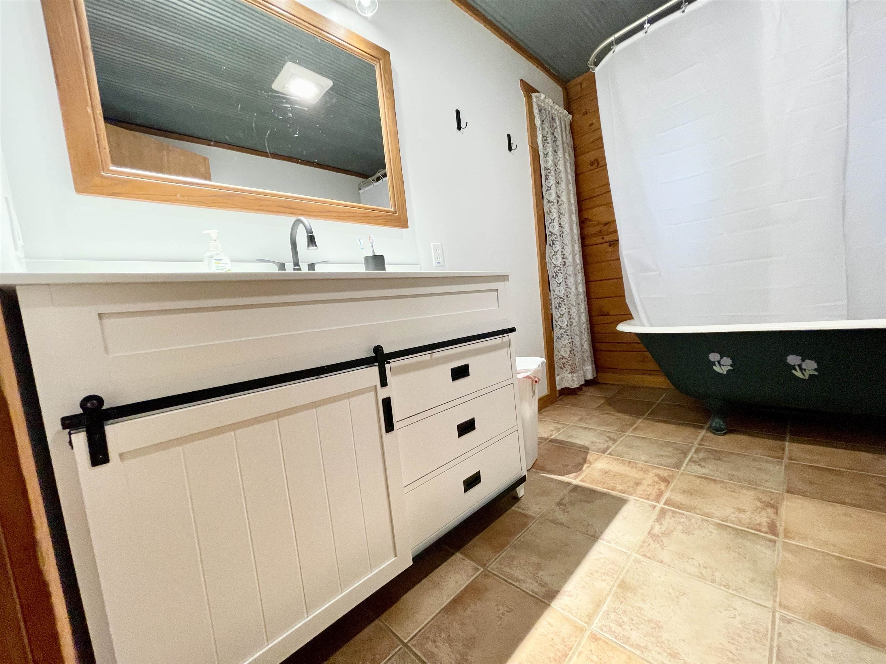 Photo 41 - Residential for sale – 122  Runway   Salem, AR