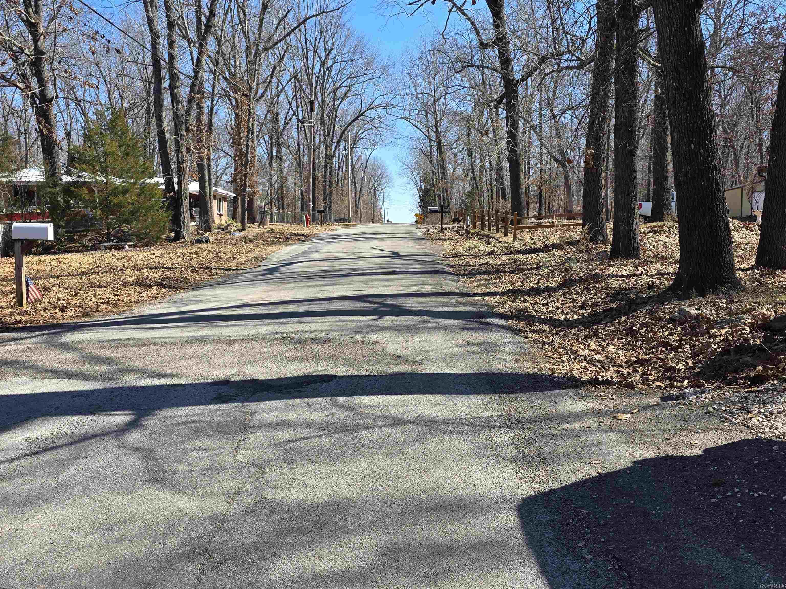 Photo 3 - Residential for sale – 42  Pontiac   Cherokee Village, AR