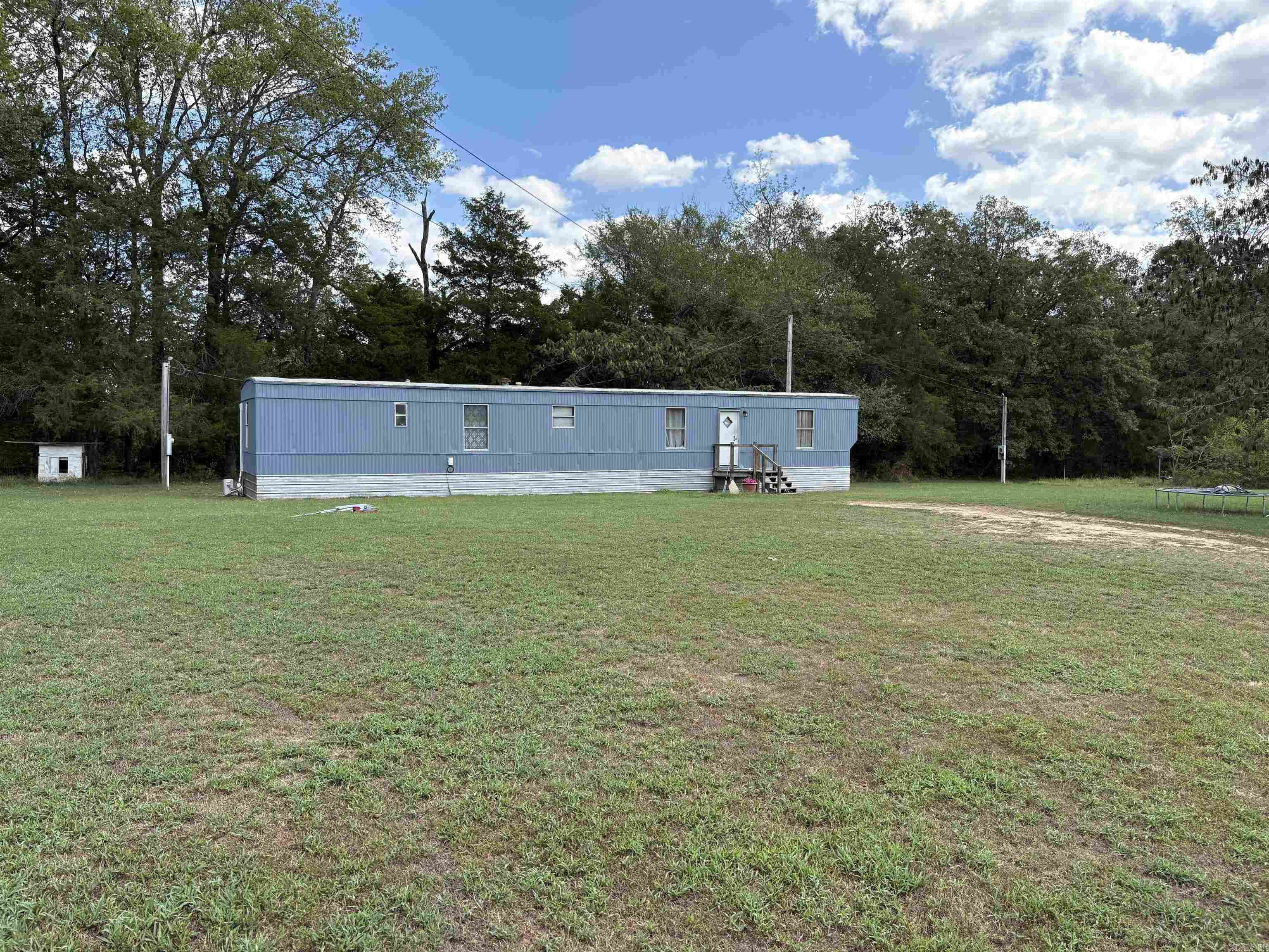 Photo 3 - Commercial / Industrial for sale – 160  Coburn Ln.   Batesville, AR