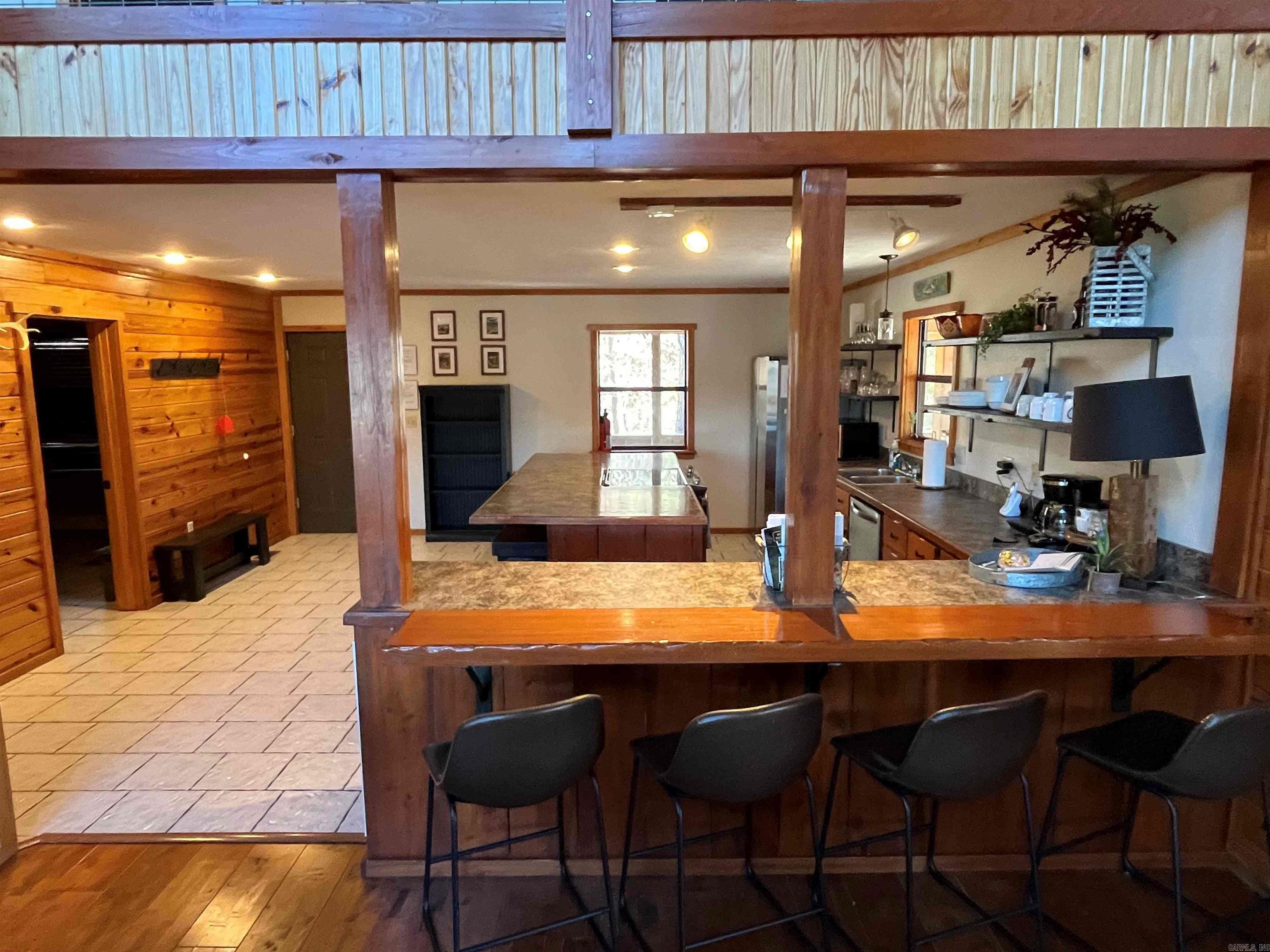 Photo 18 - Residential for sale – 352  Bluff View   Mountain View, AR