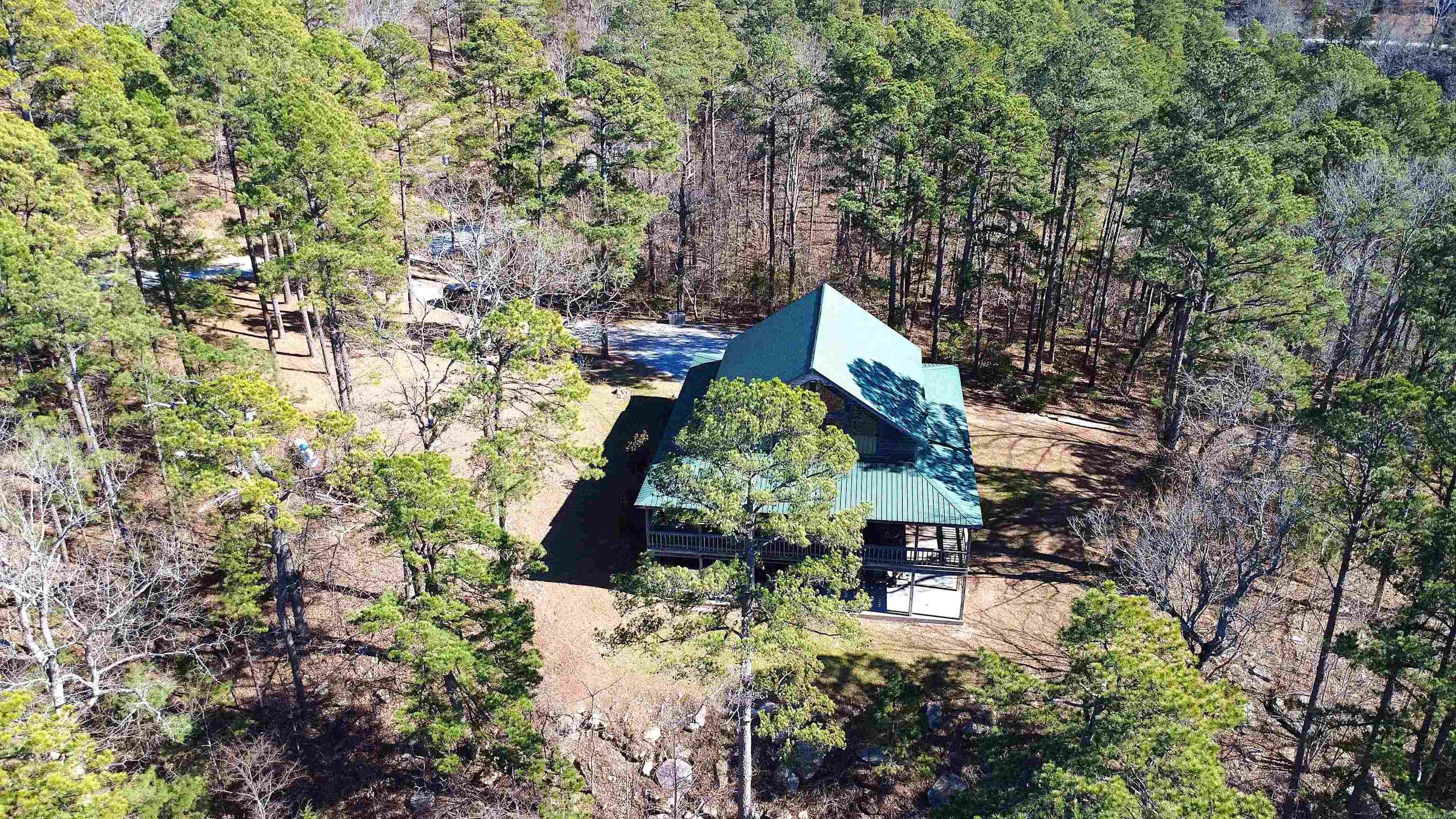 Photo 4 - Residential for sale – 352  Bluff View   Mountain View, AR