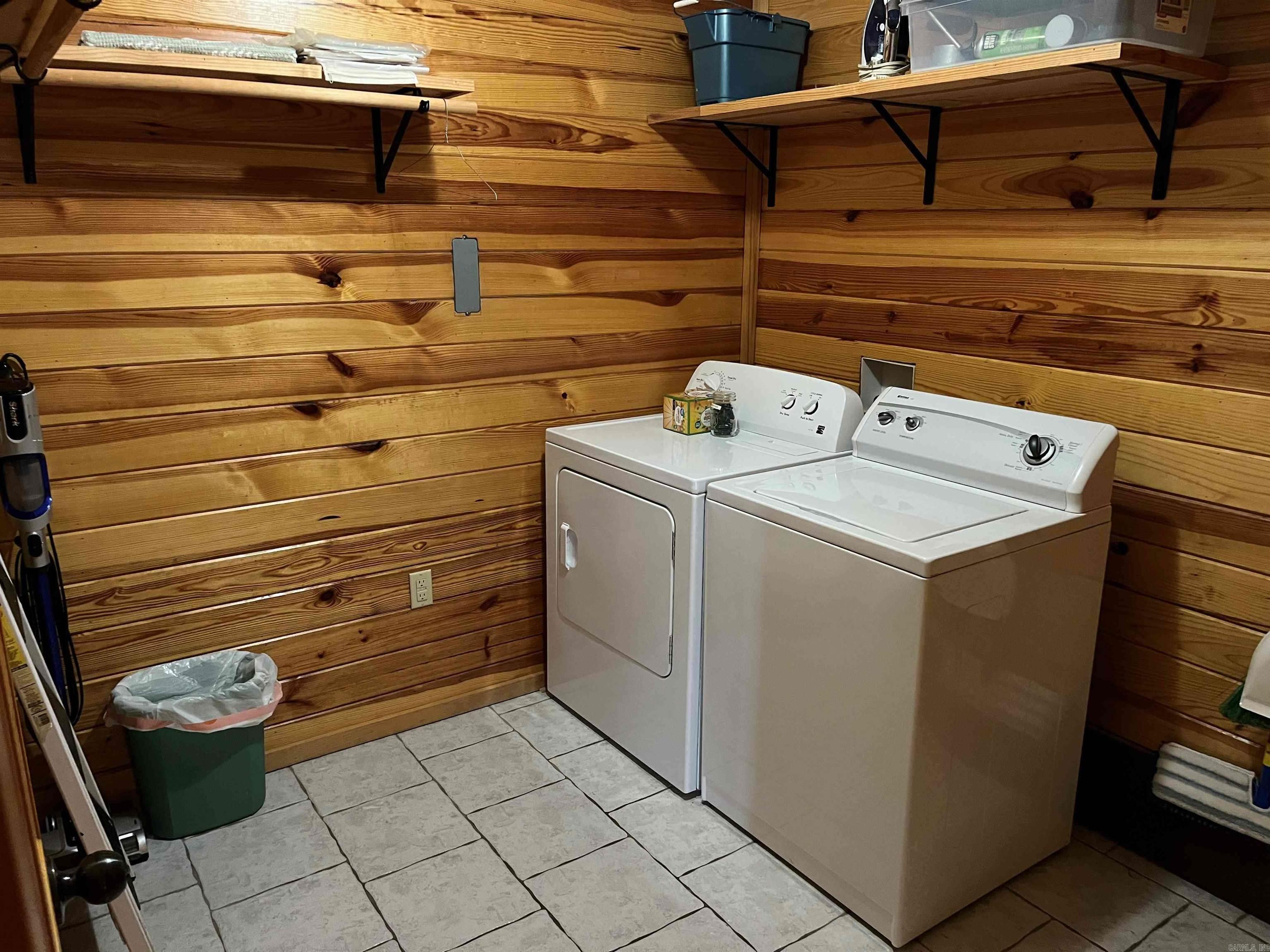 Photo 34 - Residential for sale – 352  Bluff View   Mountain View, AR