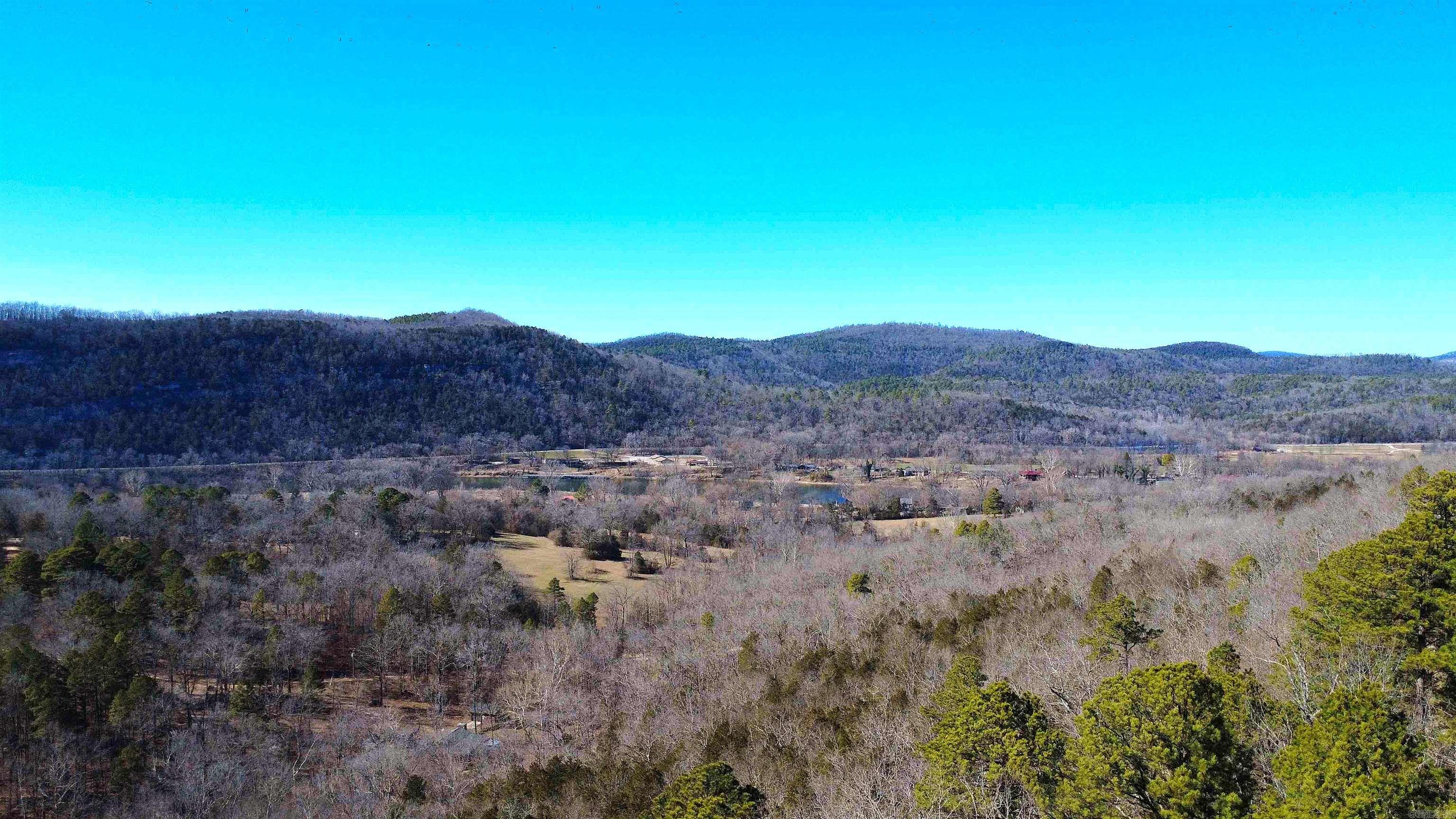 Photo 8 - Residential for sale – 352  Bluff View   Mountain View, AR