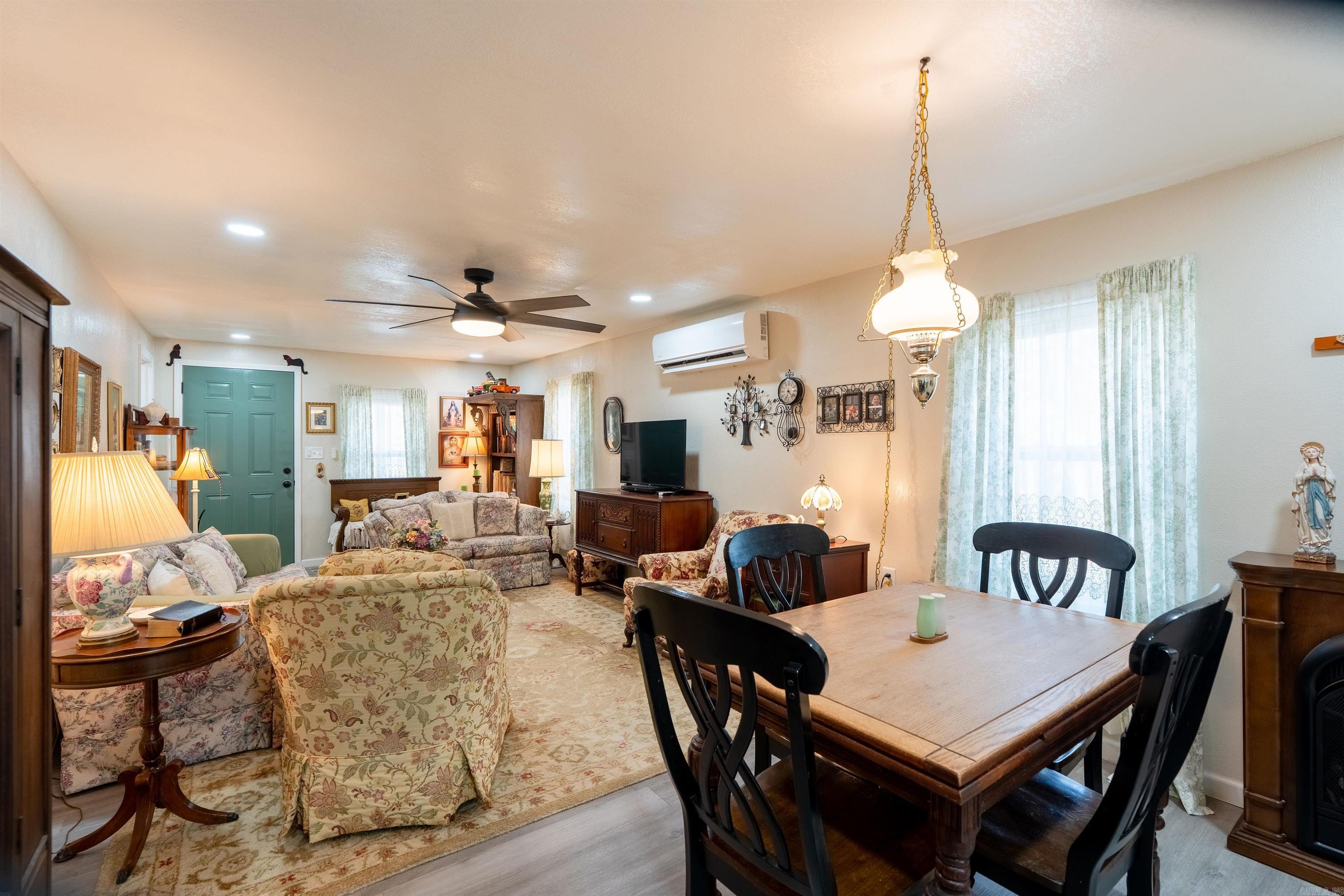 Photo 4 - Residential for sale – 56  Sidney   Evening Shade, AR