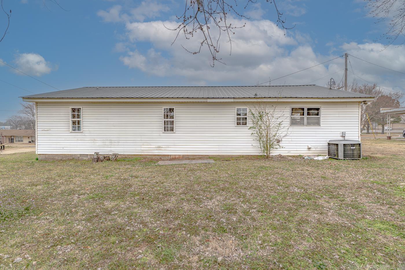 Photo 21 - Residential for sale – 180  College   Melbourne, AR