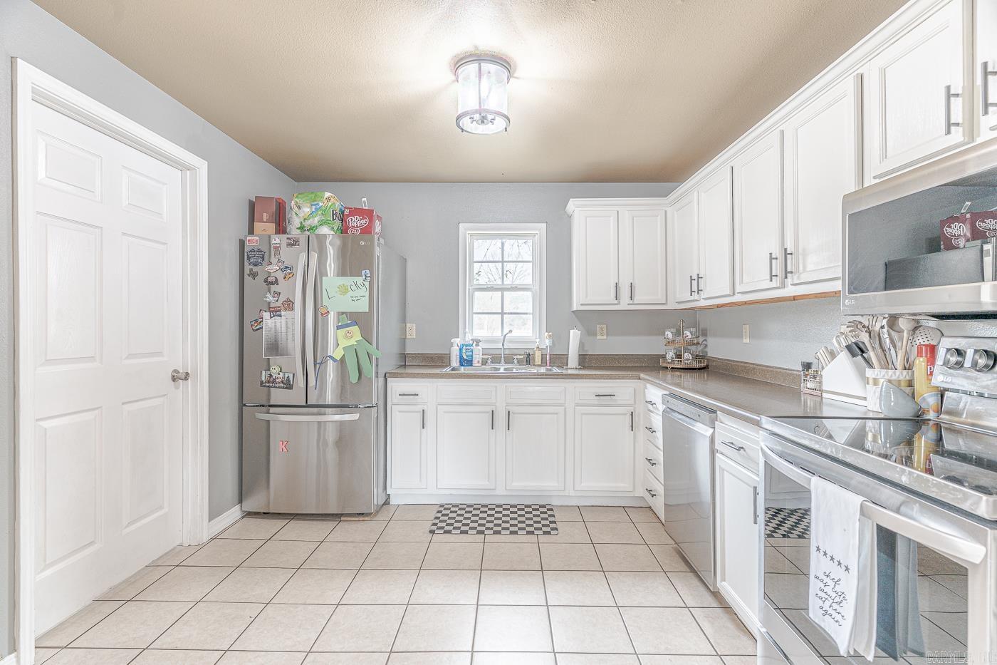 Photo 9 - Residential for sale – 180  College   Melbourne, AR