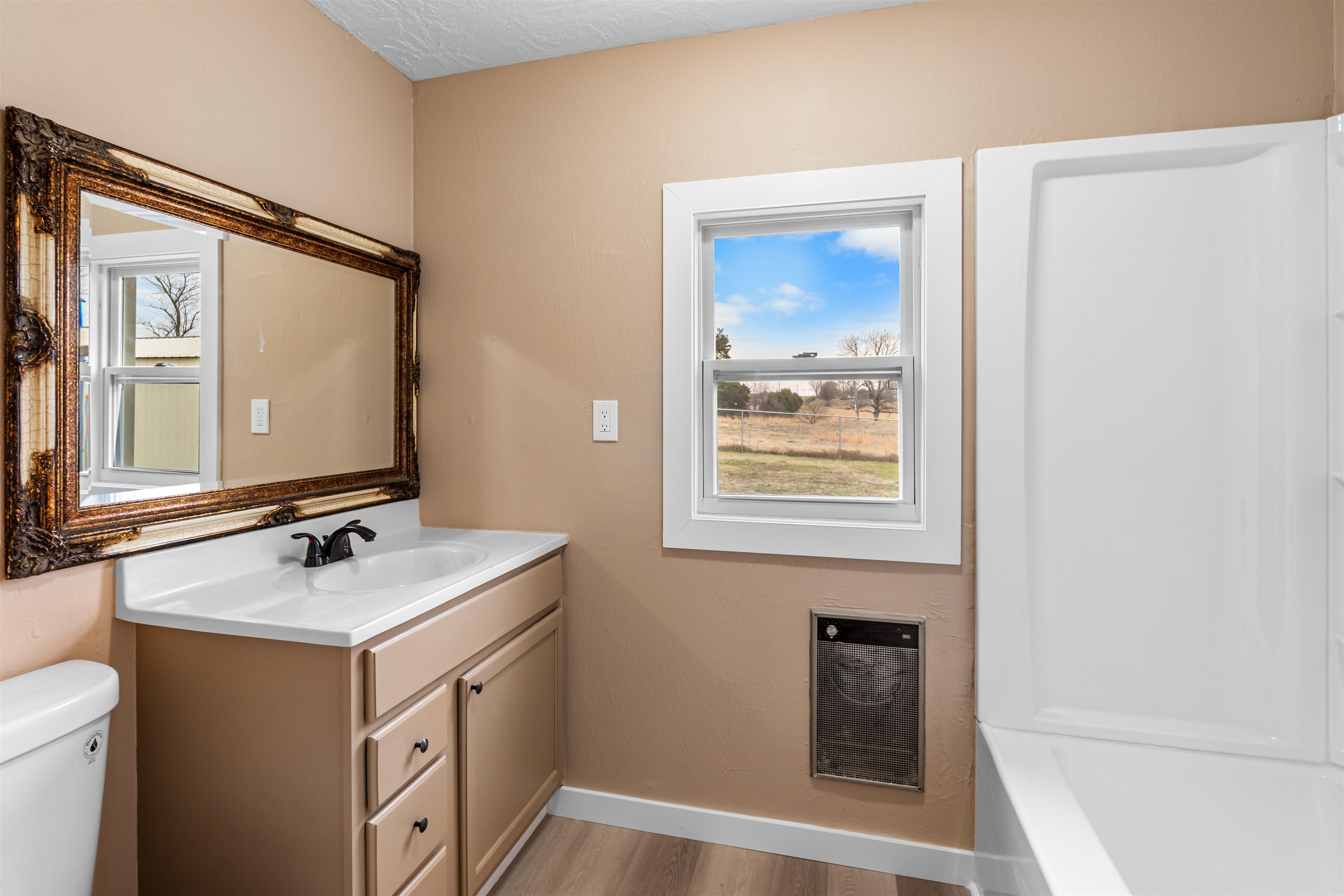 Photo 10 - Residential for sale – 1699  AR 69B Hwy   Melbourne, AR