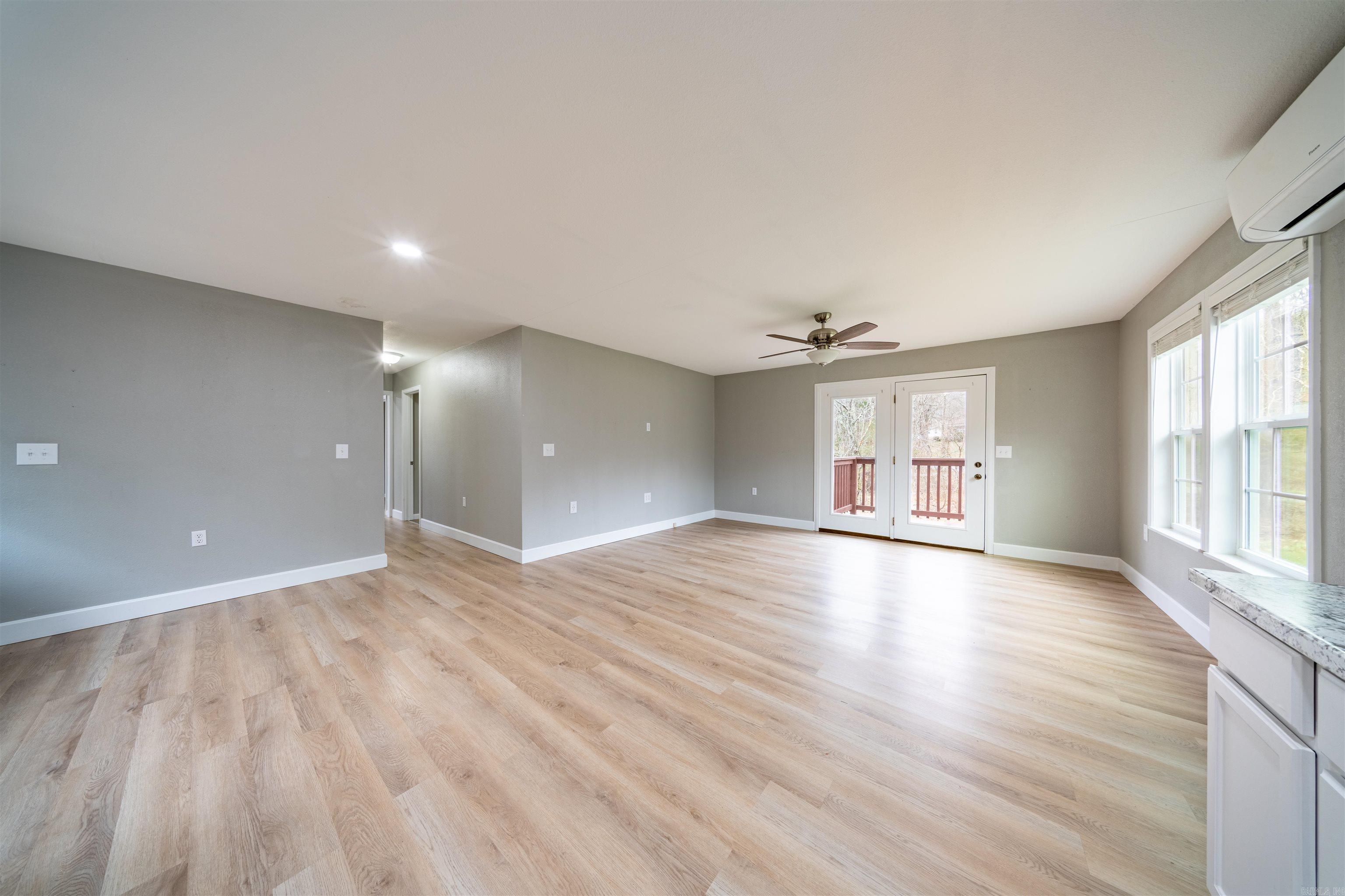 Photo 4 - Residential for sale – 349  Honeysuckle Ln   Franklin, AR