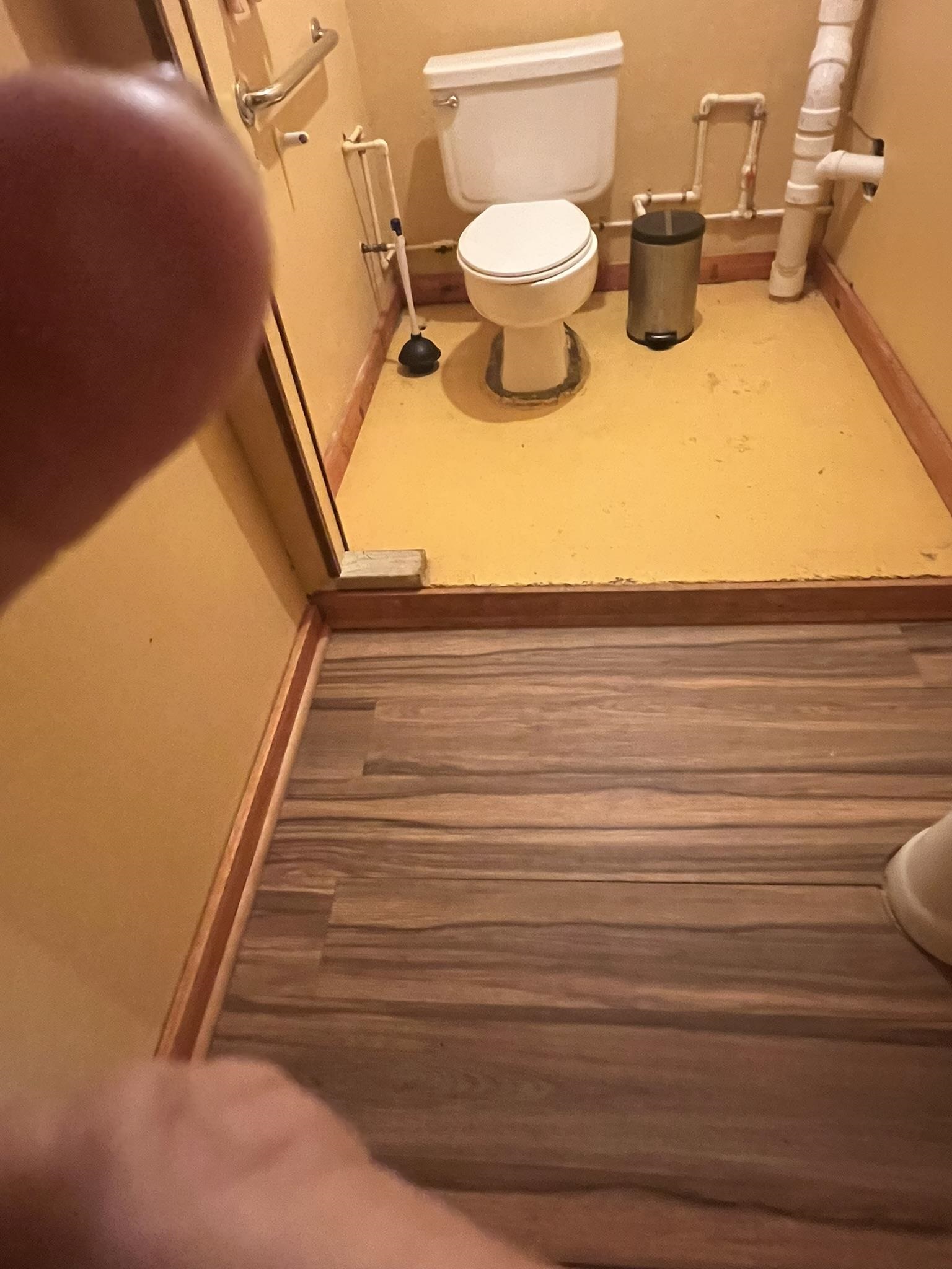 Photo 25 - Commercial / Industrial for sale – 206 E Main   Hardy, AR