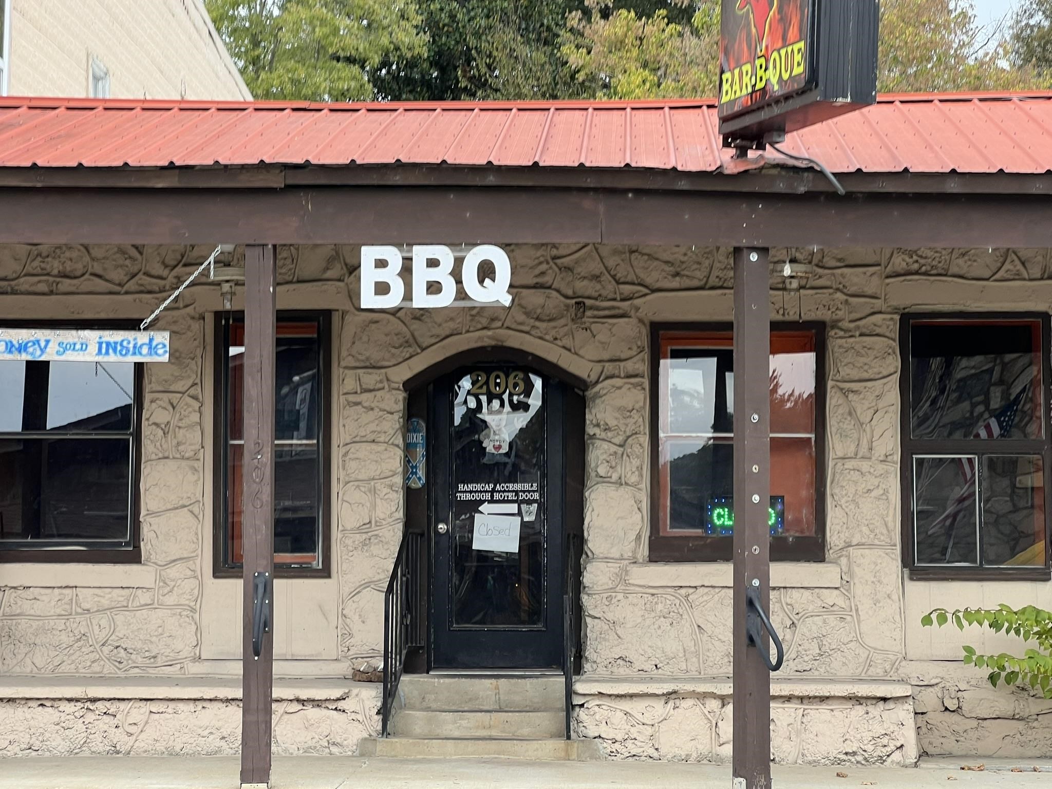 Photo 40 - Commercial / Industrial for sale – 206 E Main   Hardy, AR