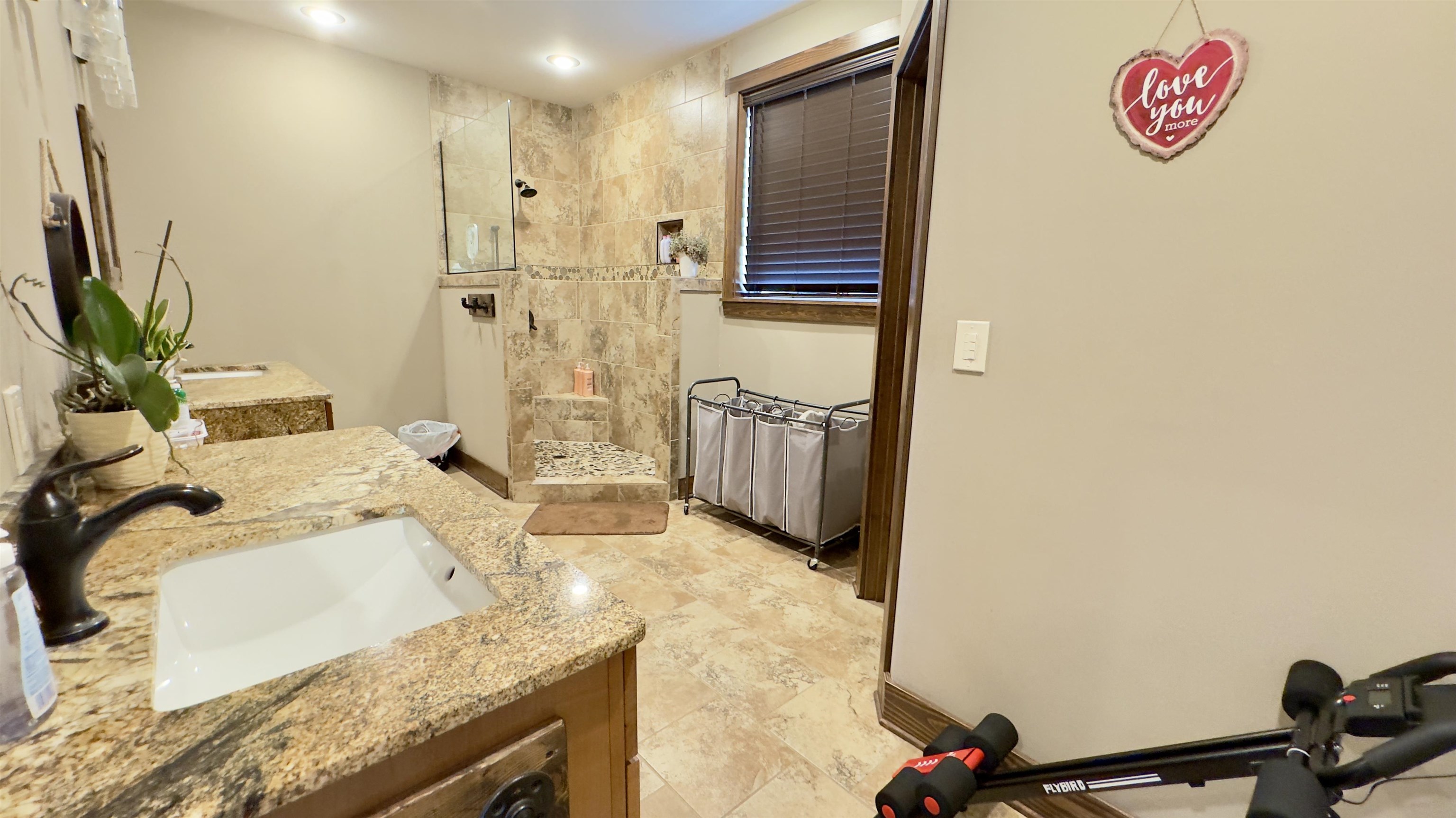 Photo 21 - Residential for sale – 95  Firethorne   Melbourne, AR