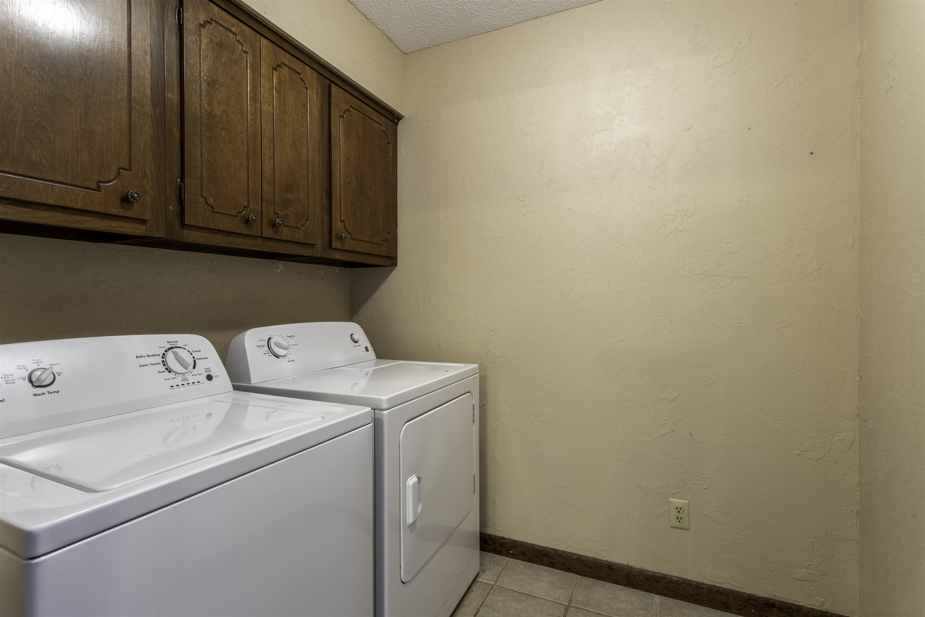 Photo 14 - Residential for sale – 7  Winnebago   Cherokee Village, AR