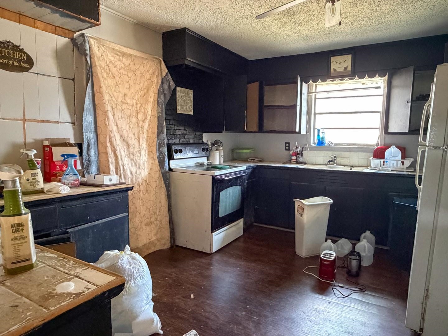 Photo 8 - Residential for sale – 154  Abby   Hardy, AR