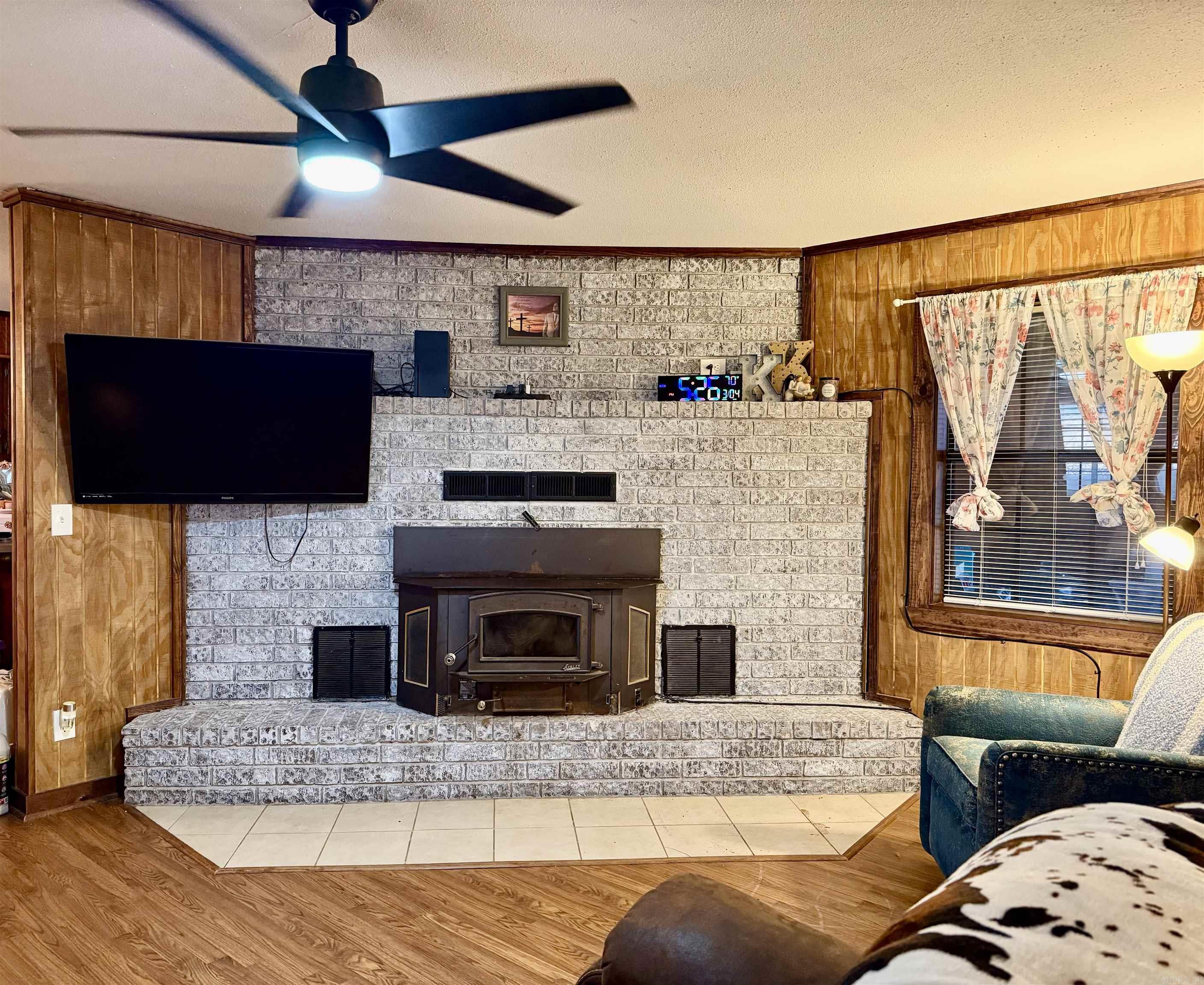 Photo 13 - Residential for sale – 1650 N Hill   Newark, AR