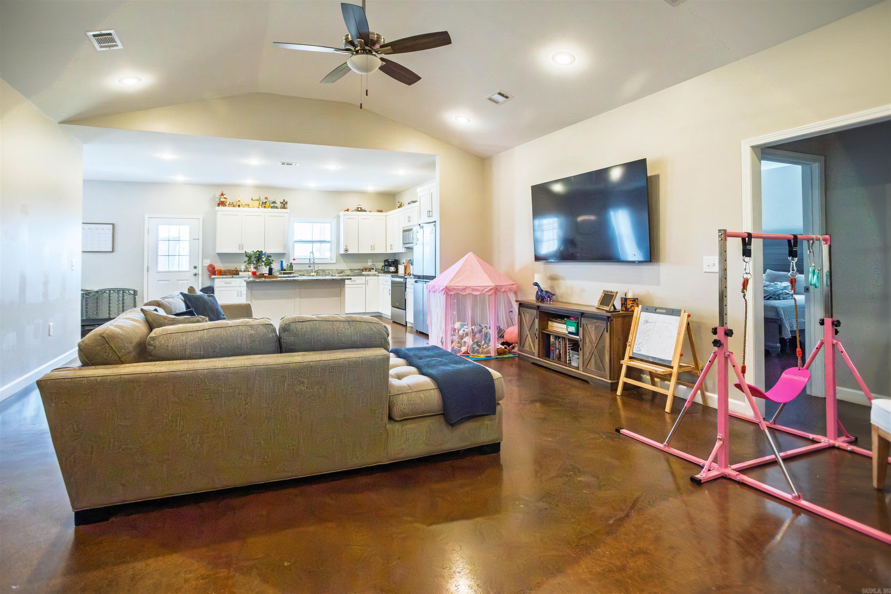 Photo 7 - Residential for sale – 120  Sarah Grace   Batesville, AR