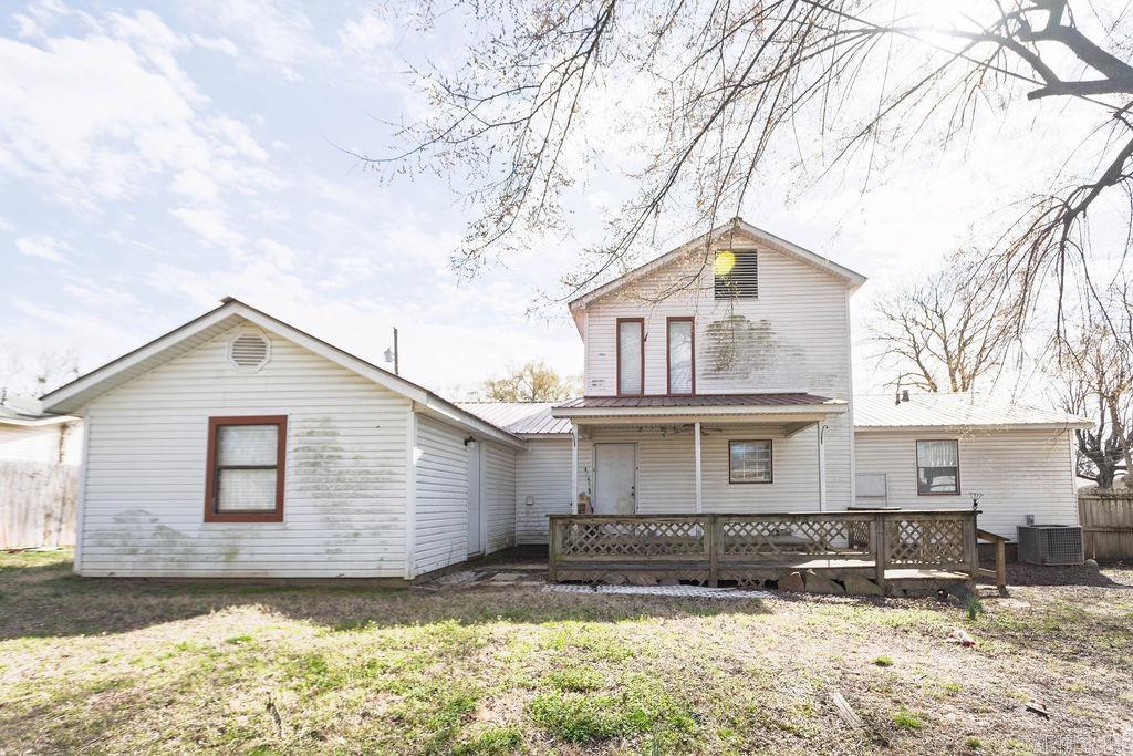 Photo 2 - Residential for sale – 2615  Neeley   Batesville, AR