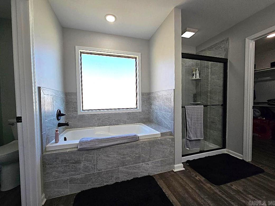 Photo 15 - Residential for sale – 42  Riverwood   Batesville, AR