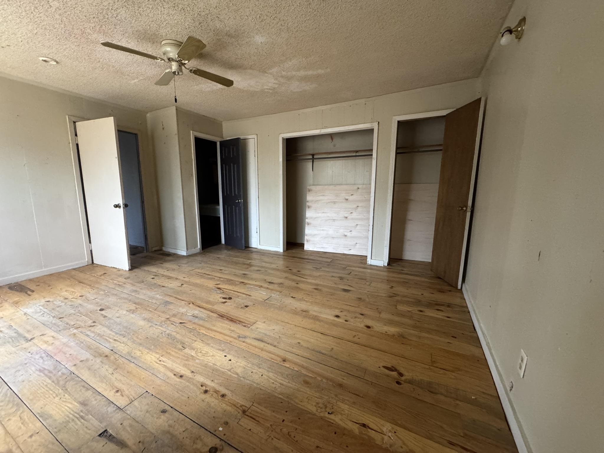 Photo 7 - Residential for sale – 1212  Clark Lane   Horseshoe Bend, AR