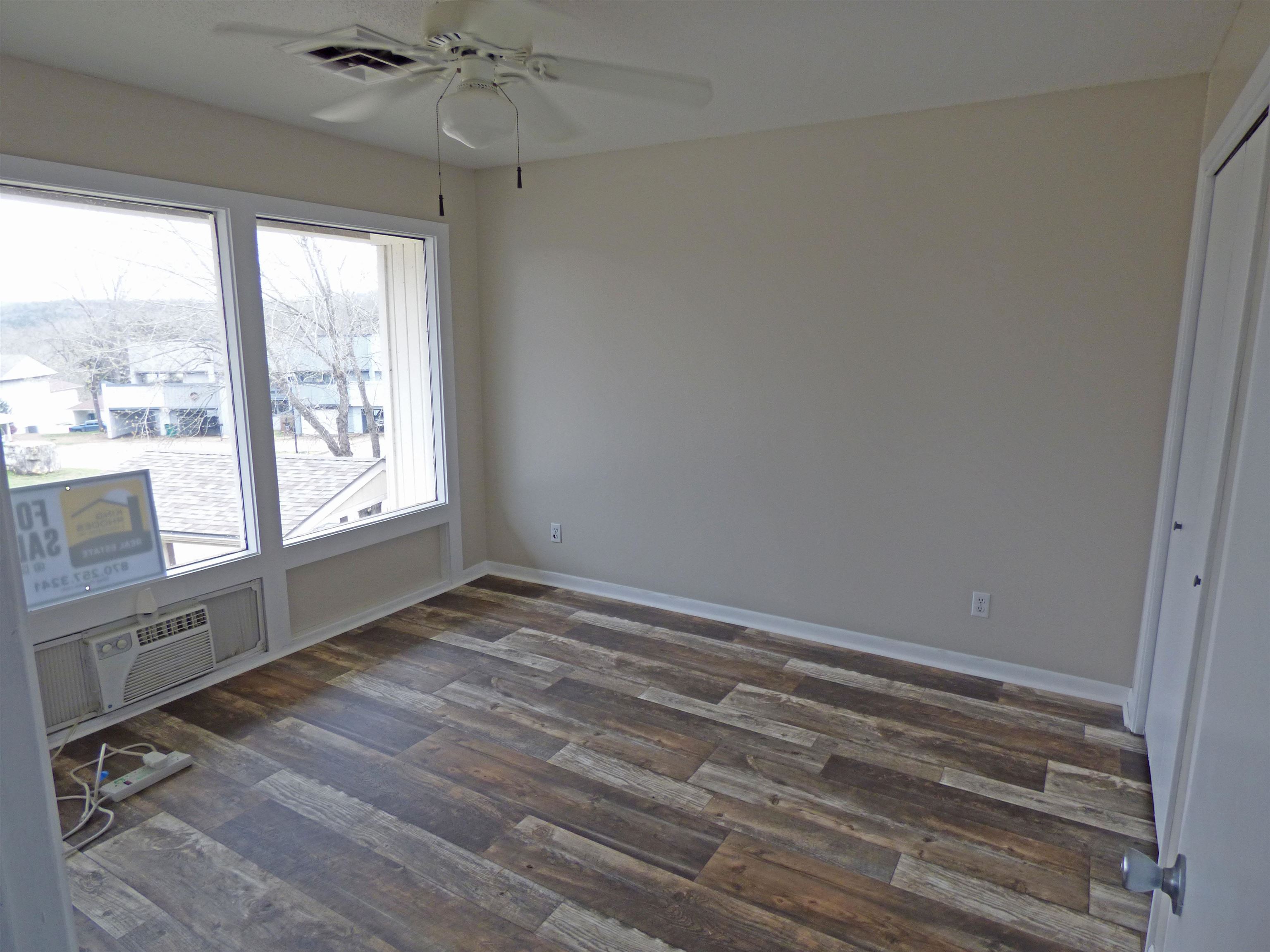 Photo 6 - Residential for sale – 15  Setting Sun   Cherokee Village, AR