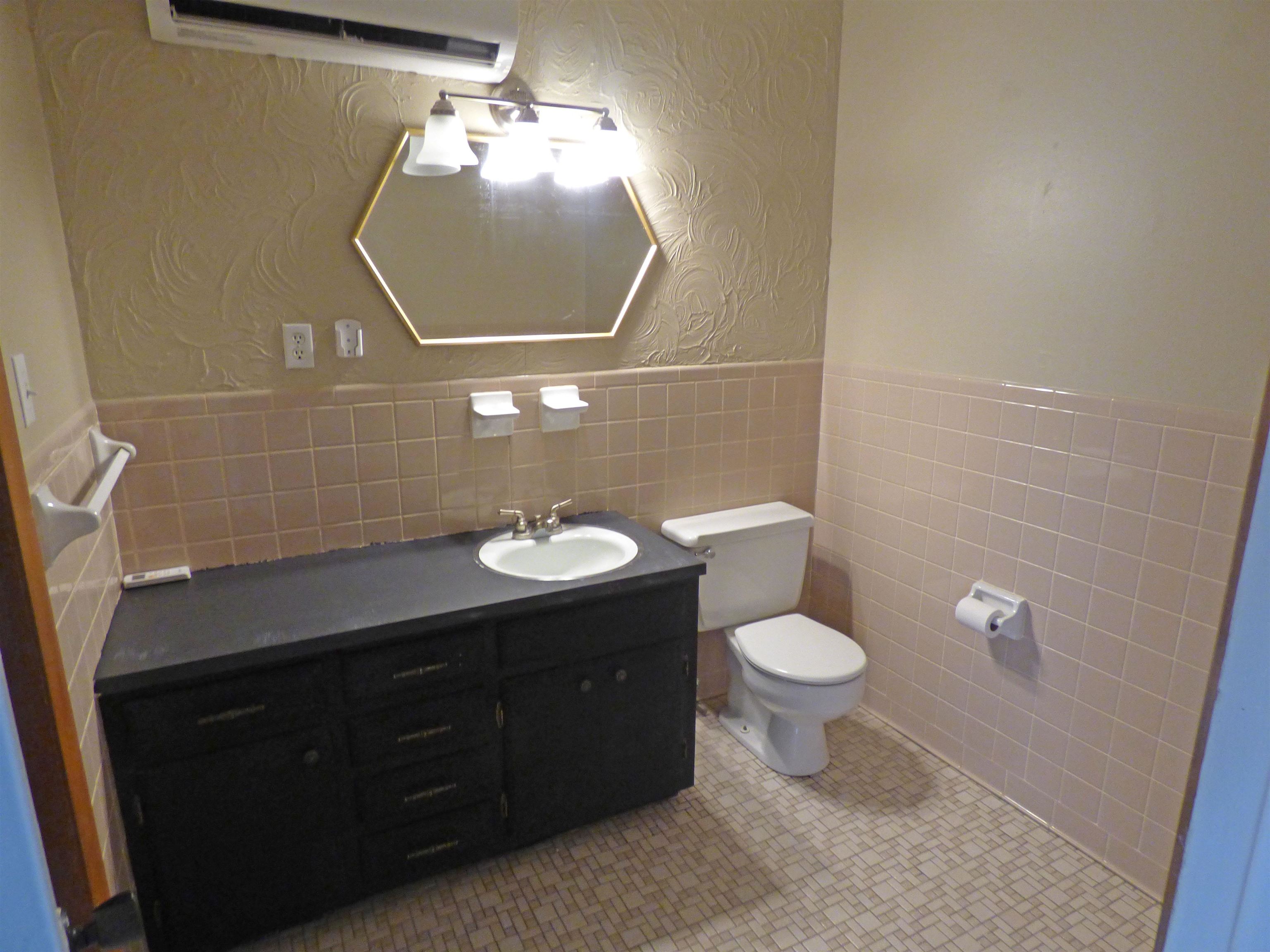 Photo 8 - Residential for sale – 15  Setting Sun   Cherokee Village, AR