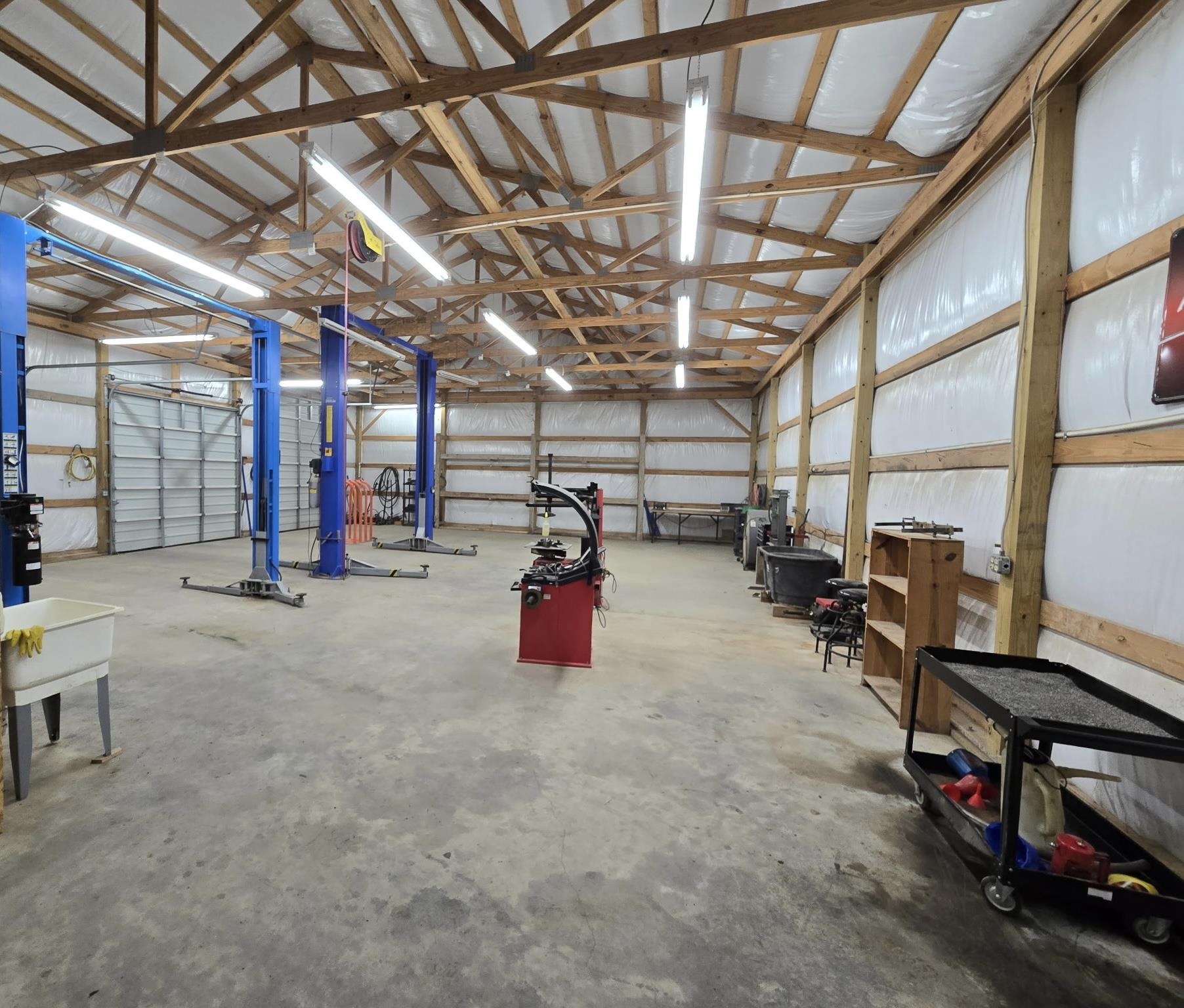 Photo 4 - Commercial / Industrial for sale – 6906  62/412   Viola, AR