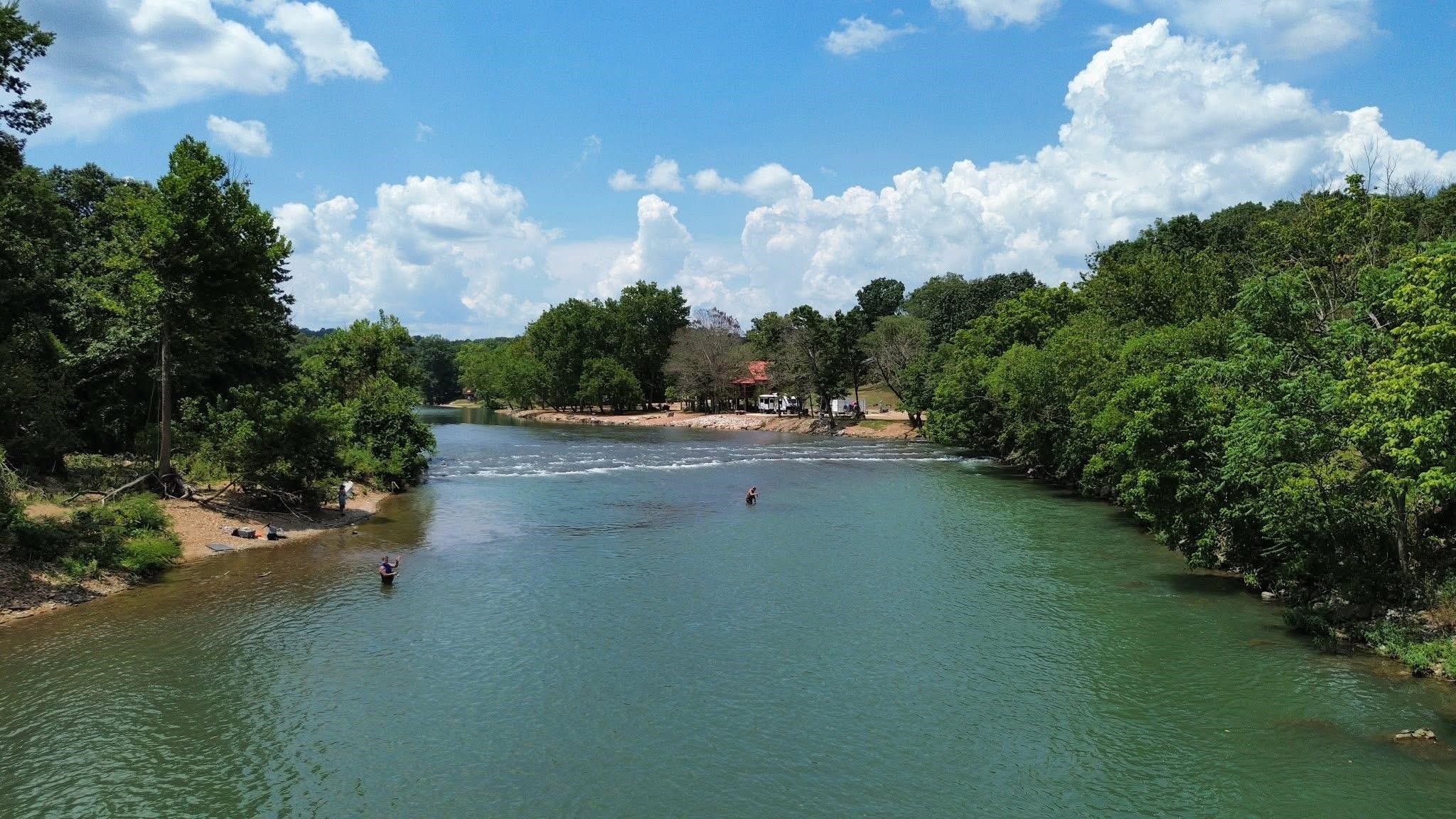 Photo 3 - Commercial / Industrial for sale – 420  Highway 63   Hardy, AR