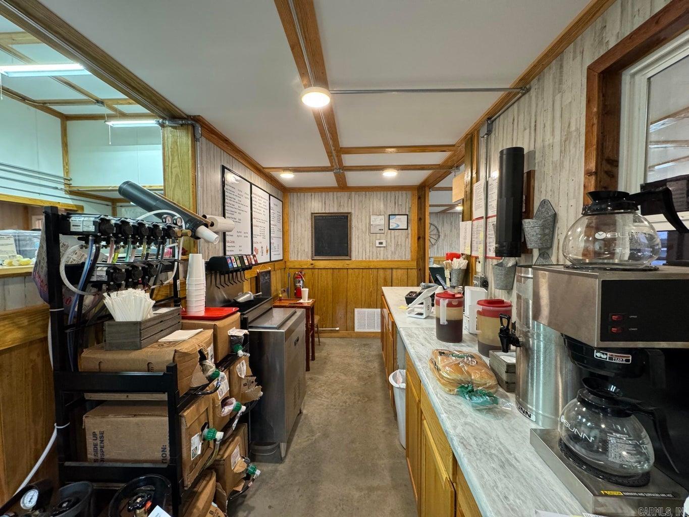 Photo 18 - Commercial / Industrial for sale – 127  US-62   Ash Flat, AR