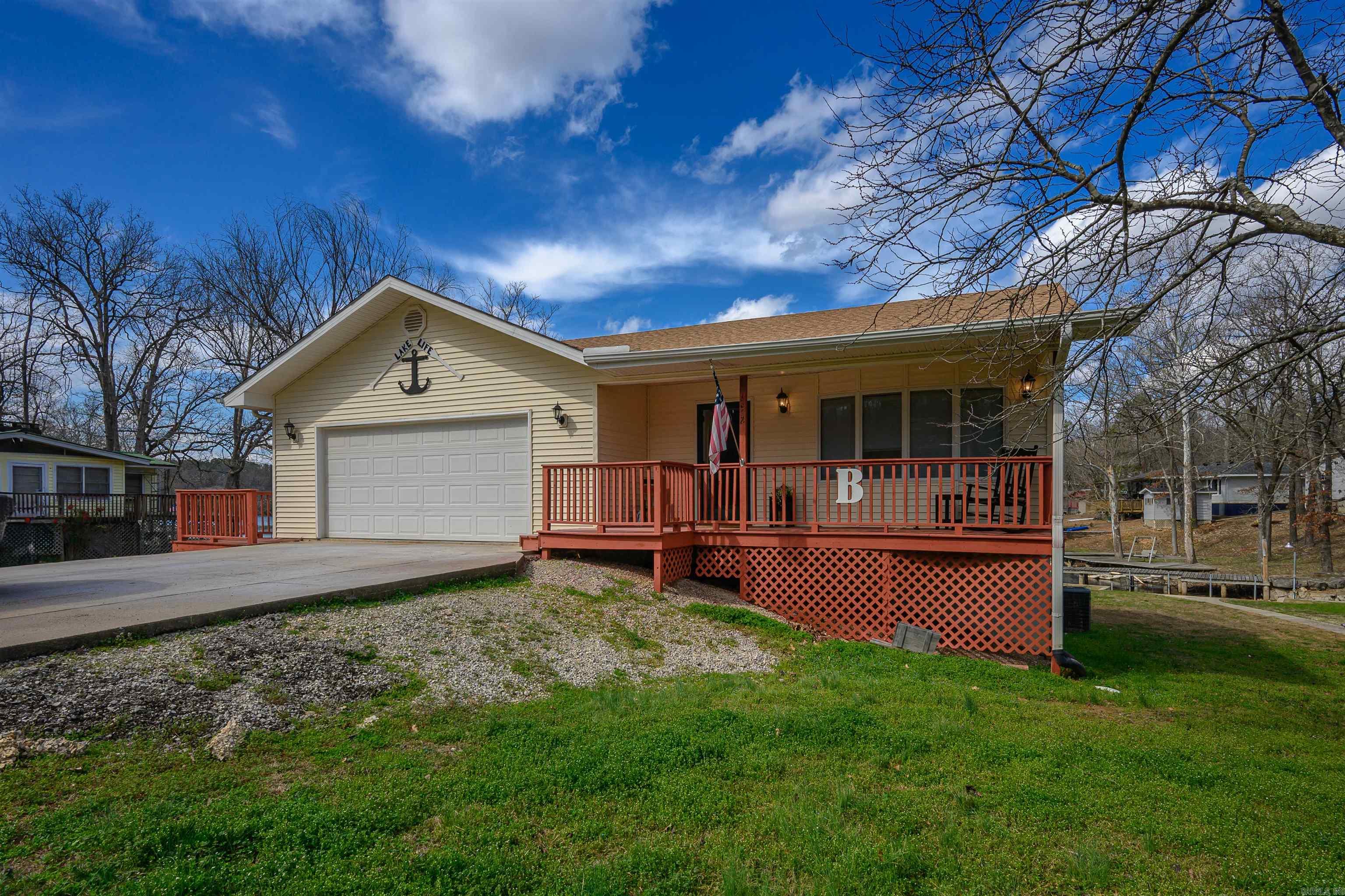 Residential for sale – 152 E Lakeshore   Cherokee Village, AR