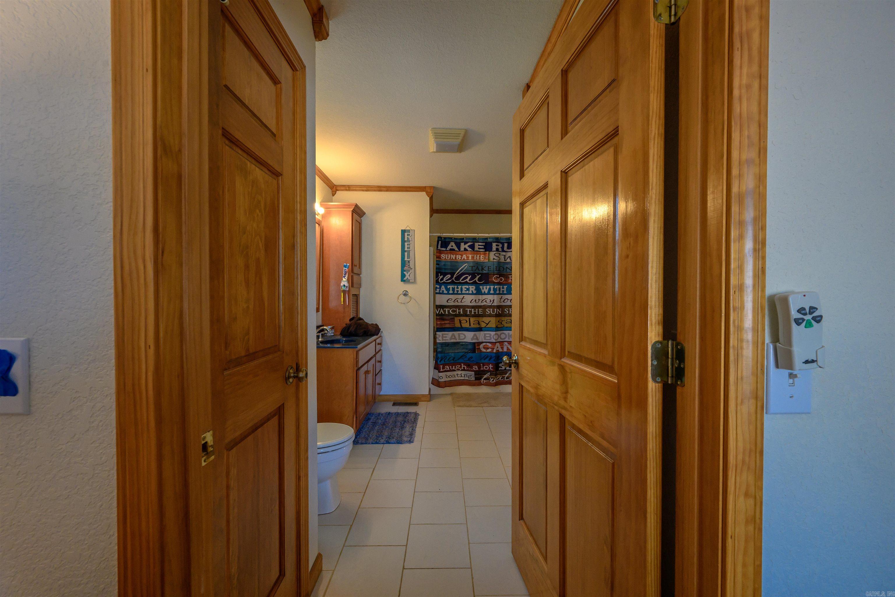 Photo 16 - Residential for sale – 152 E Lakeshore   Cherokee Village, AR