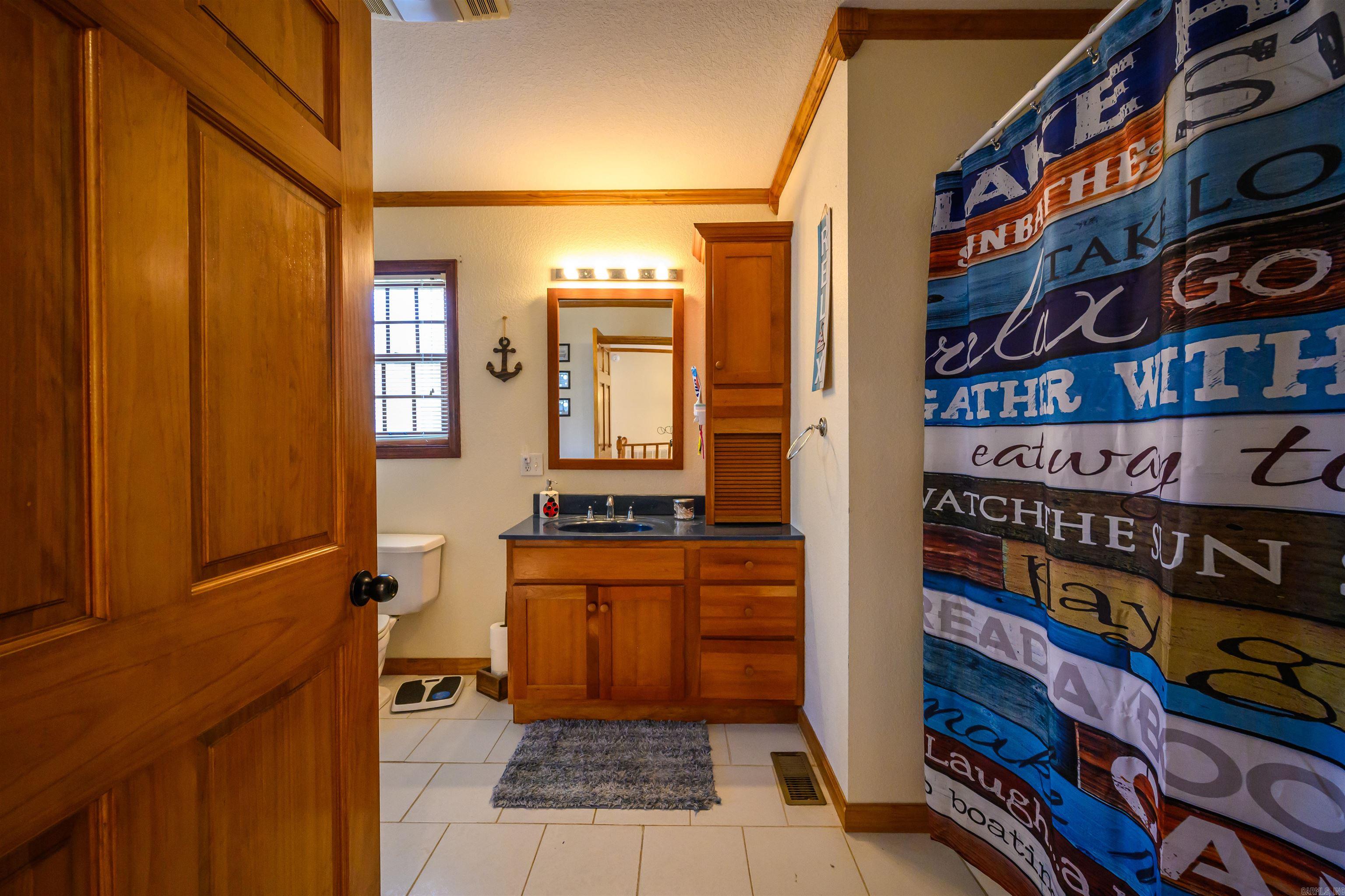 Photo 18 - Residential for sale – 152 E Lakeshore   Cherokee Village, AR