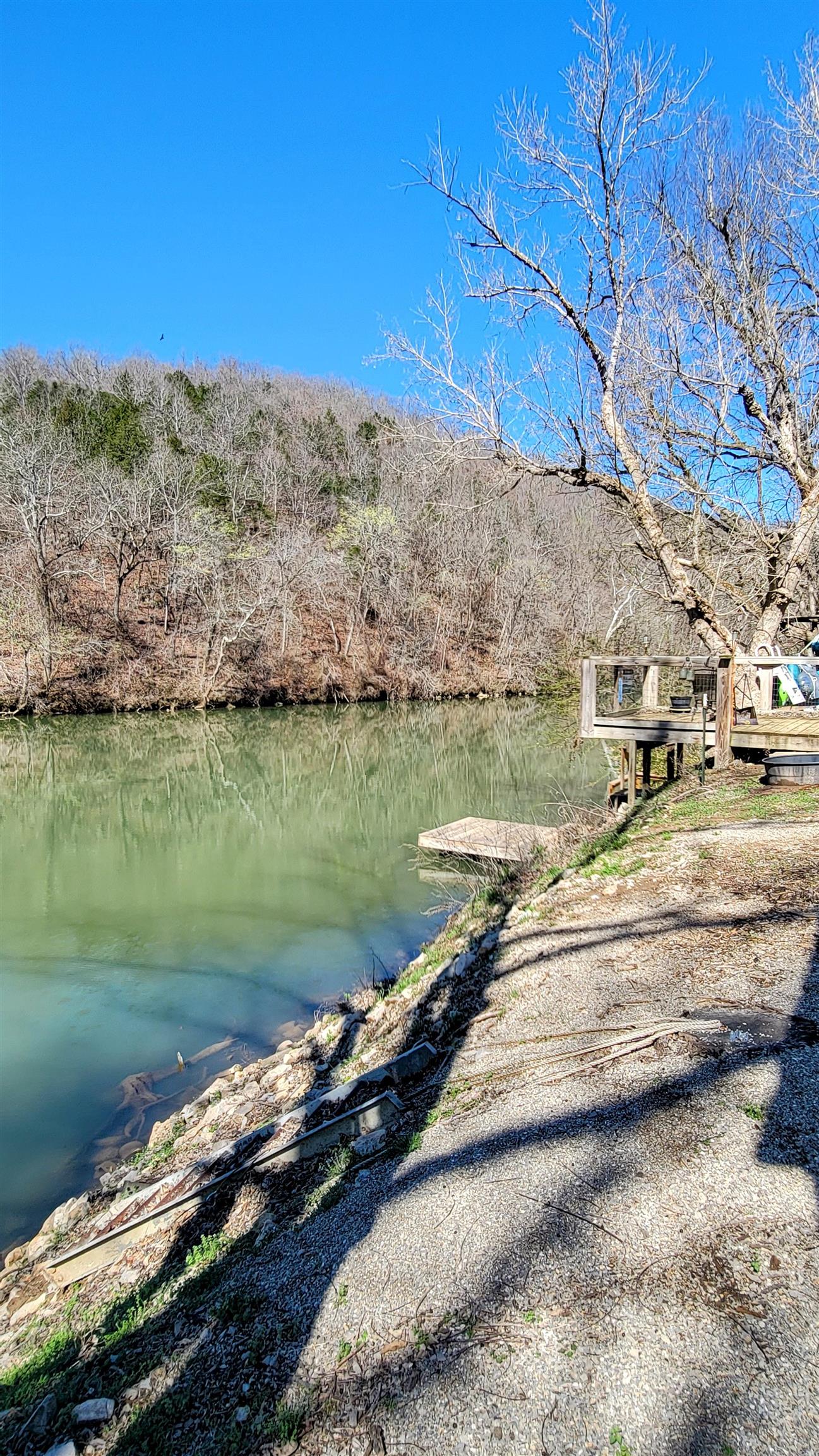 Photo 4 - Vacant Land for sale – L 9,10 B 3  River Front Riverbend Camper 3rd  Hardy, AR